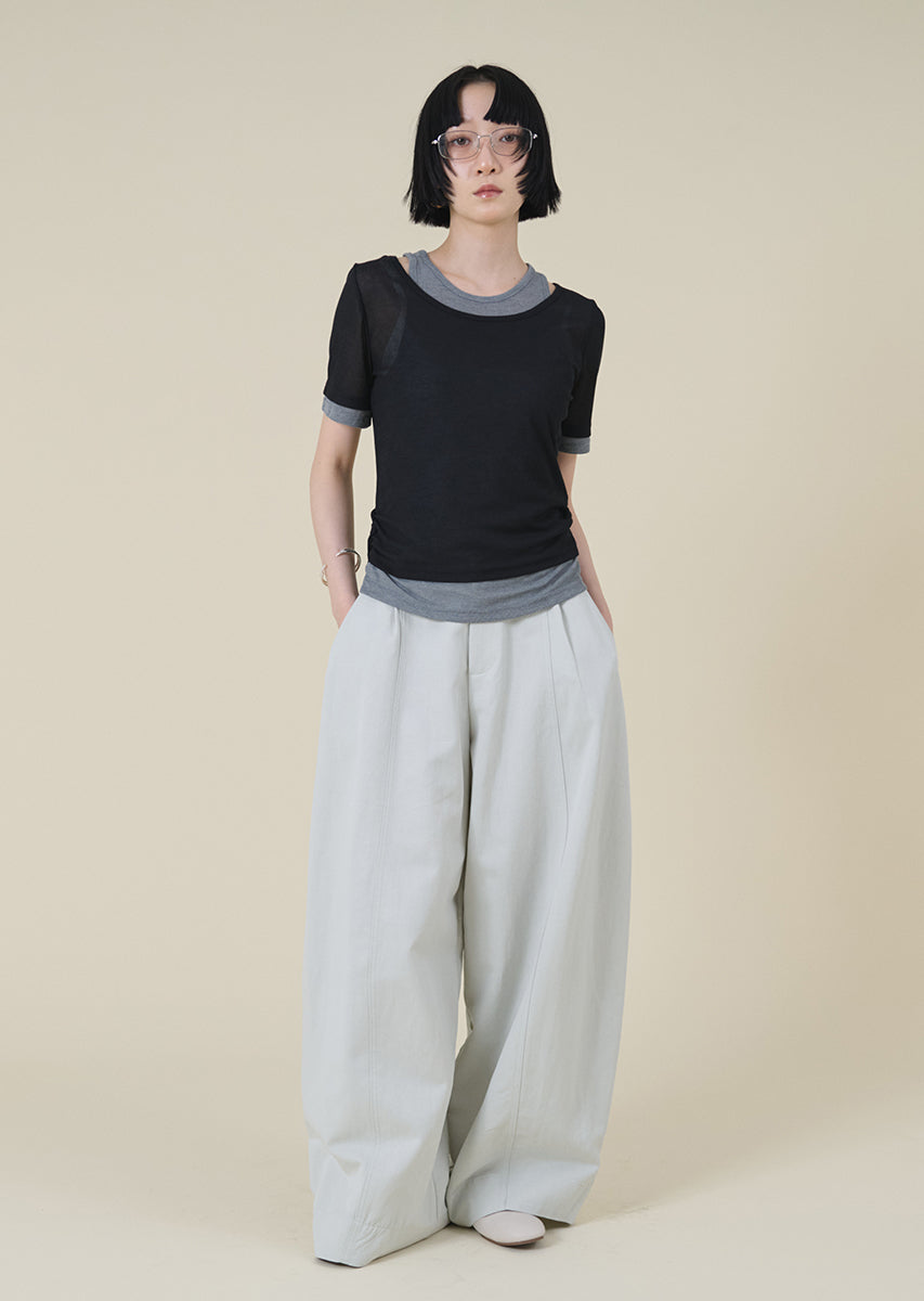 レイヤードシアートップス