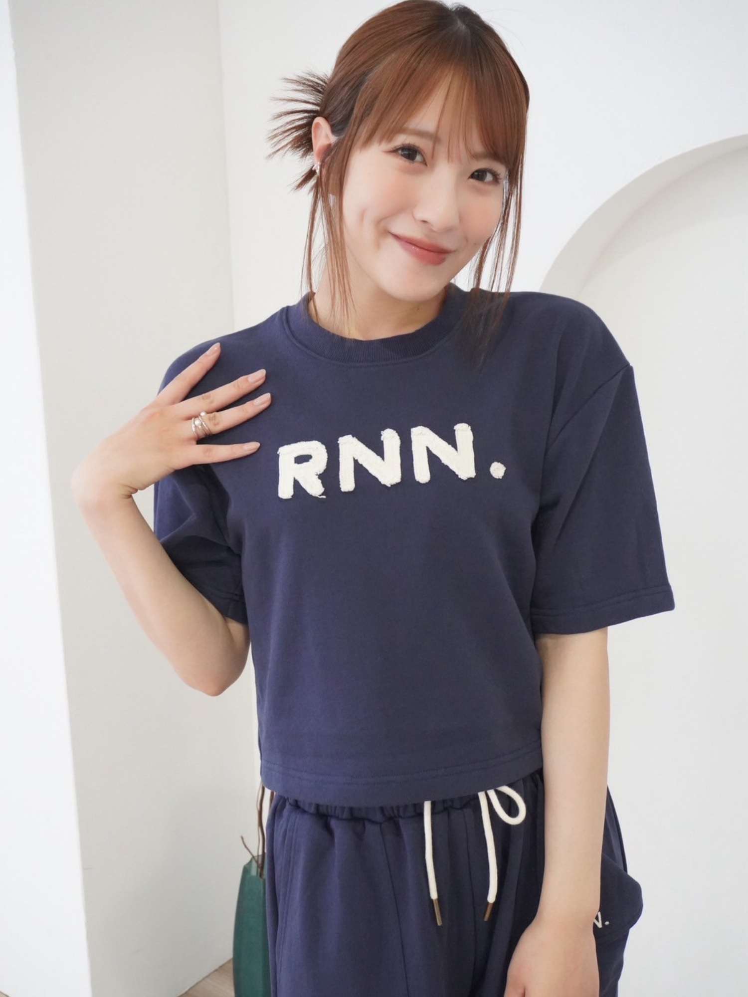 RNNロゴスウェットトップス