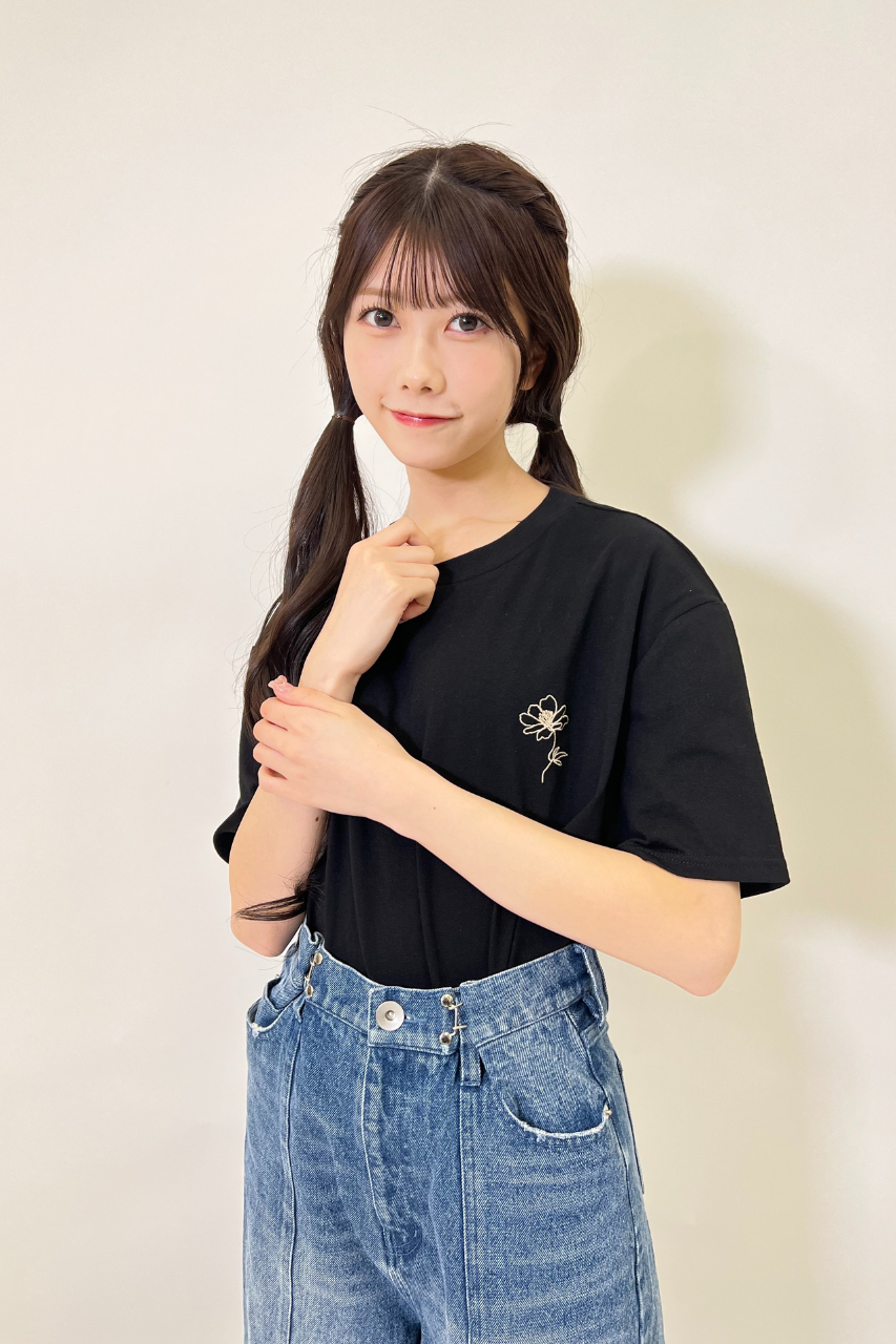 【半袖】チョコレートコスモス刺繍Tシャツ