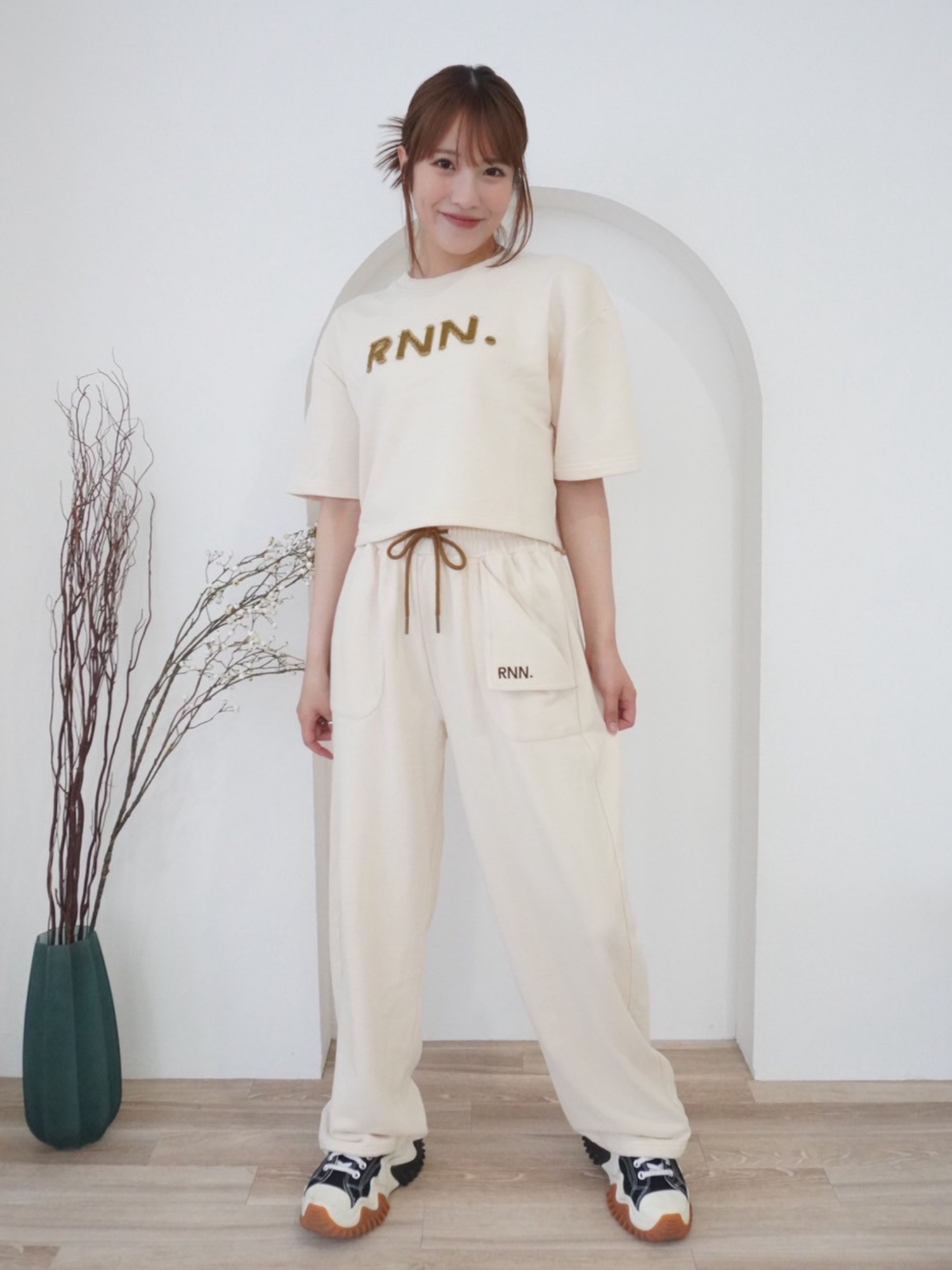 RNNロゴスウェットトップス