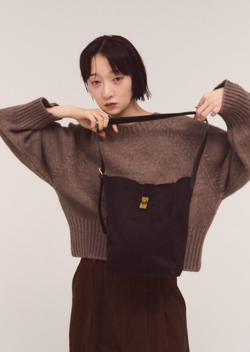 フェイクスエードスクエアバッグ