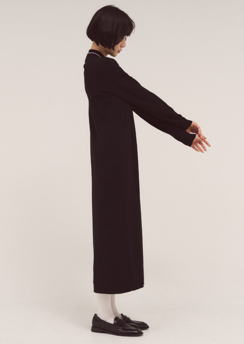 スタンドネックロングワンピース