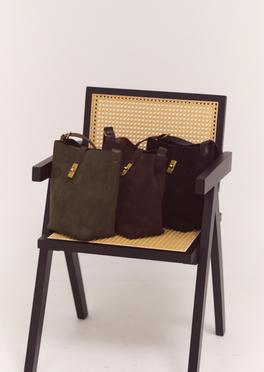 フェイクスエードスクエアバッグ