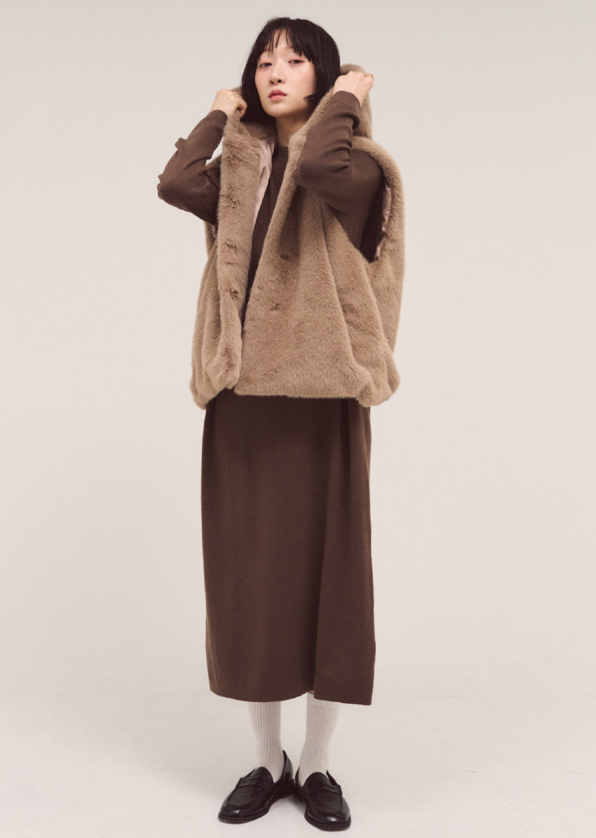 スタンドネックロングワンピース