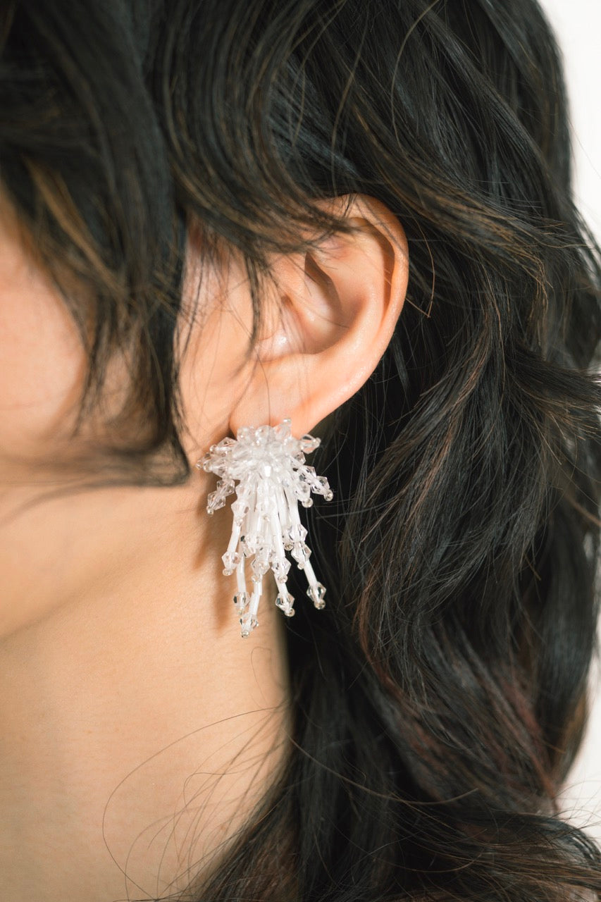 ビーズフリンジピアス