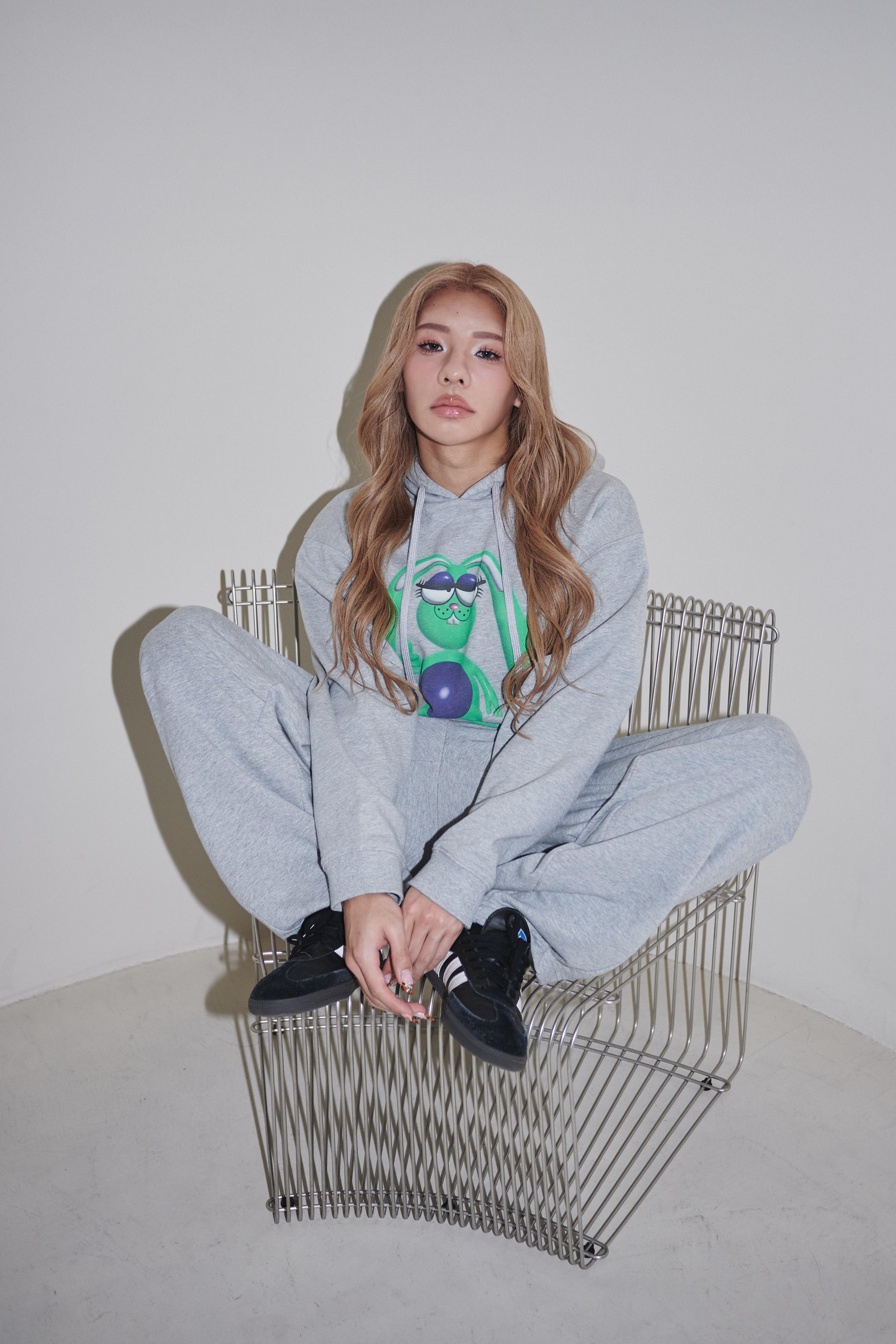 TACK WIDE SWEAT PANTS