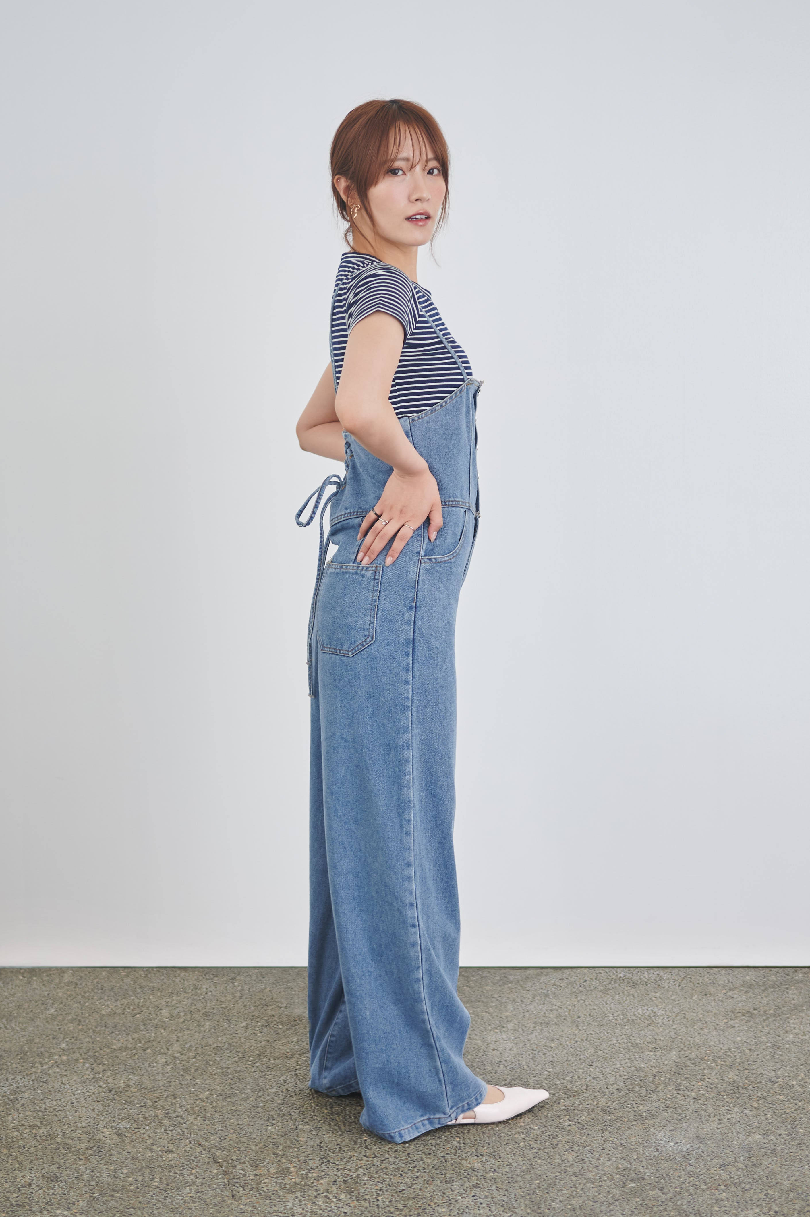 レースアップデニムオーバーオール