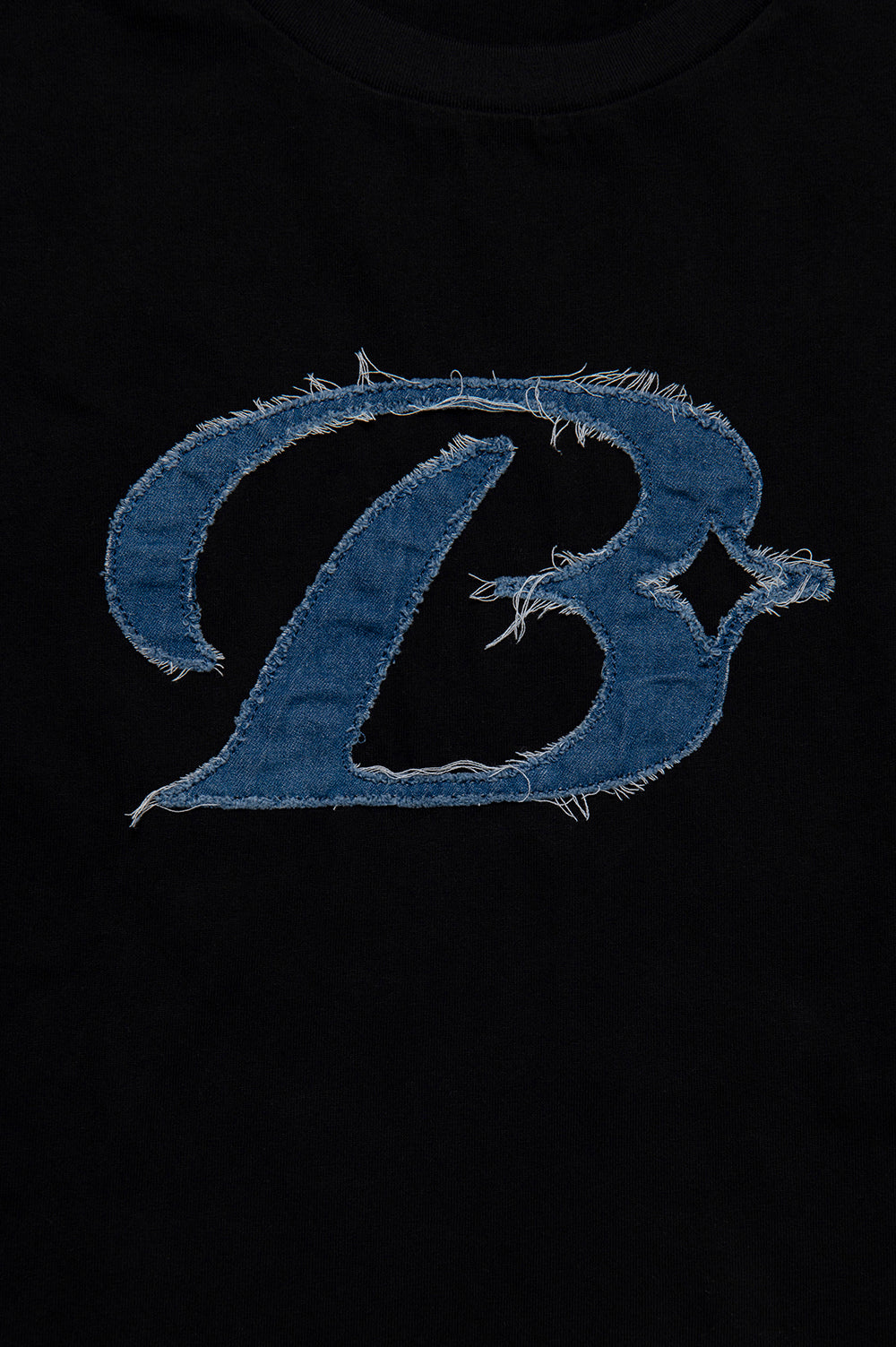 B ICON EMBROIDERED PATCH PULLOVER