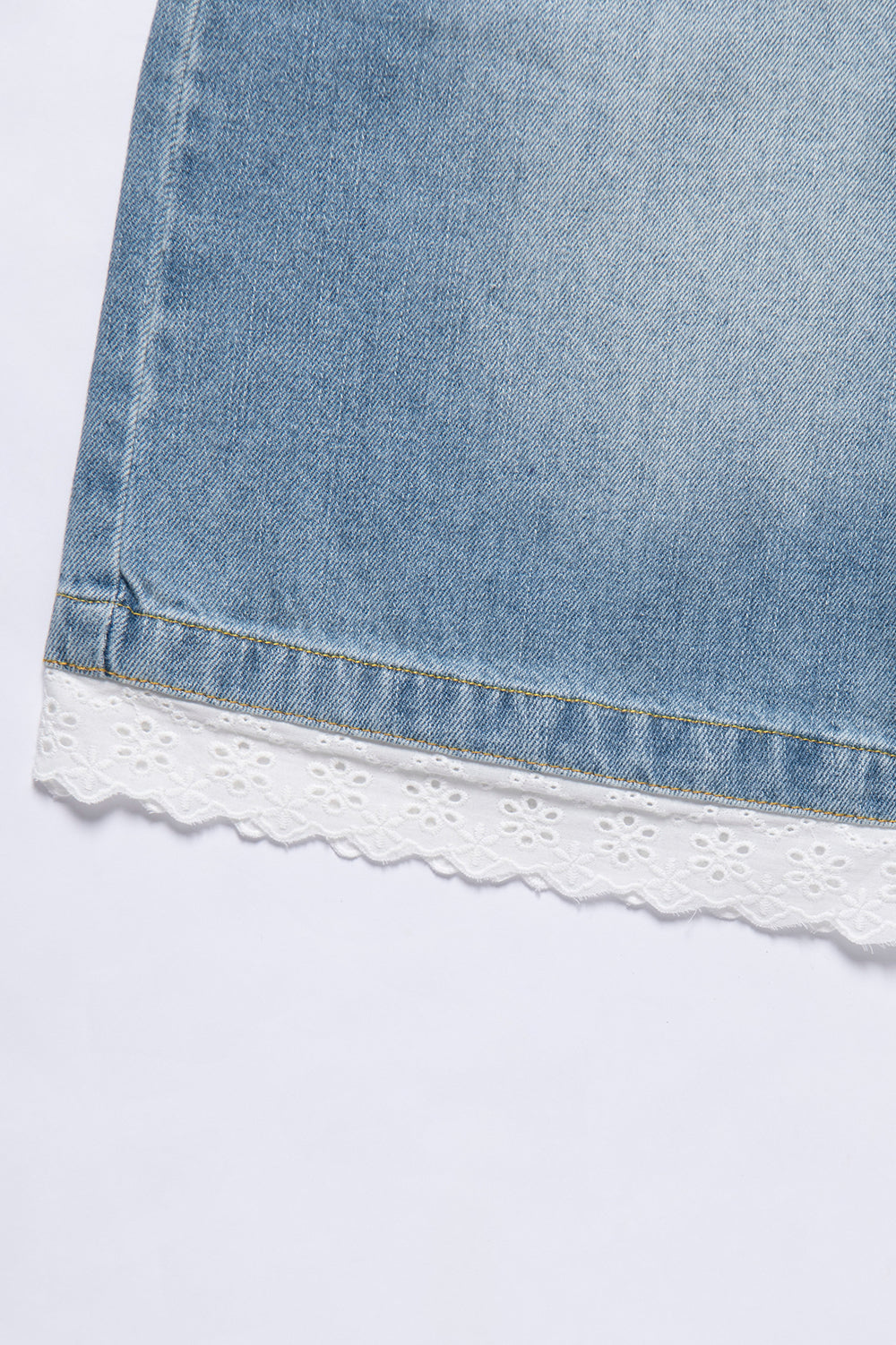 LACE DENIM HALF PANTS
