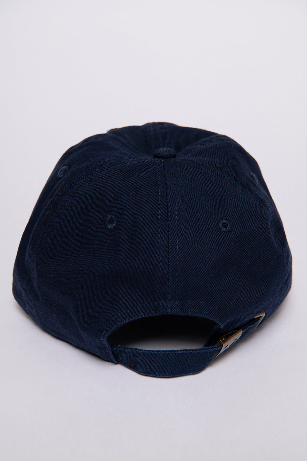 CURSIVE LOGO CAP