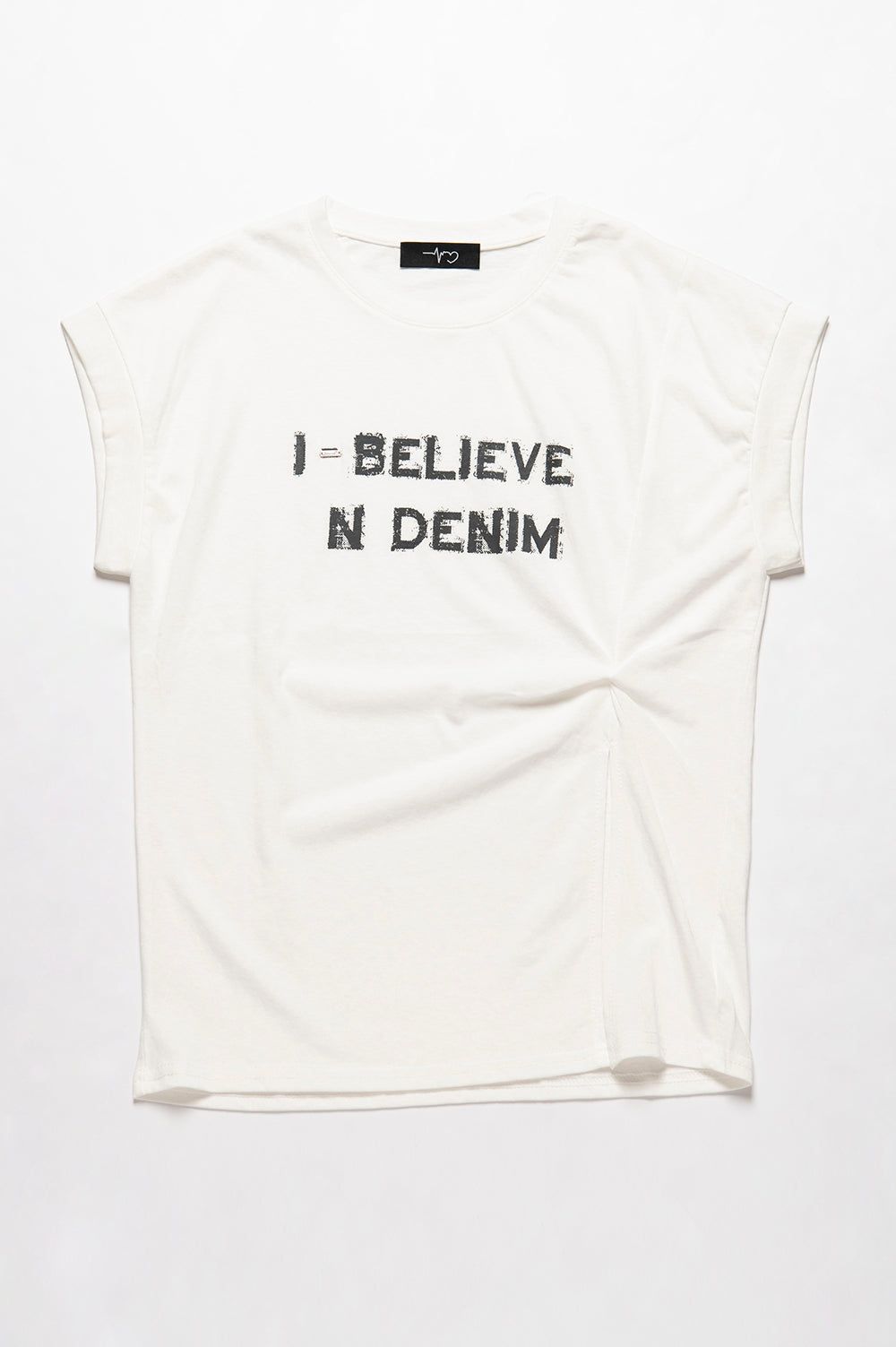 タックデザインロゴTシャツ