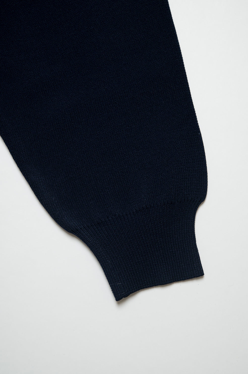 RNコンパクトニットカーディガン