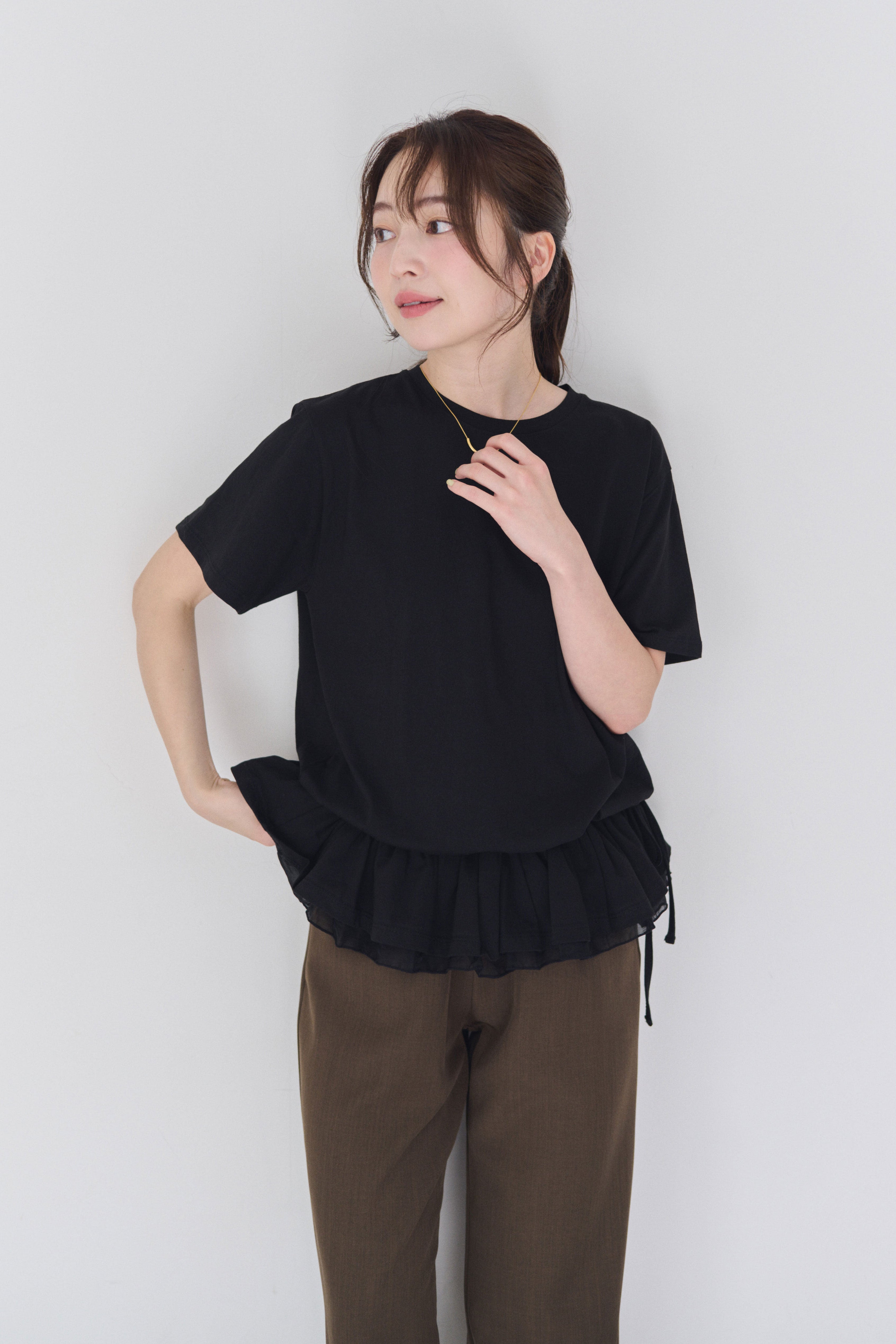 裾フリルリボンTシャツ