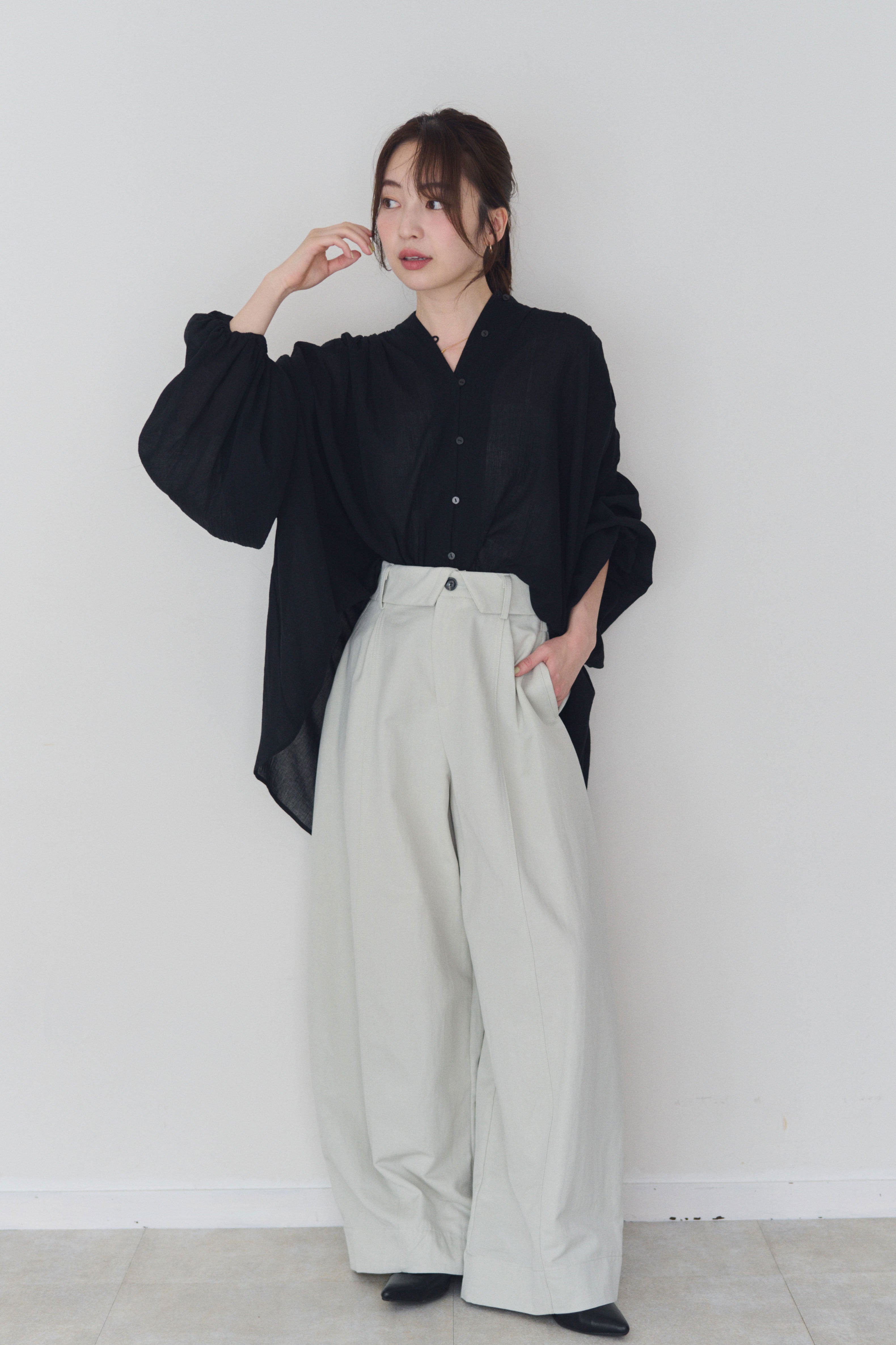 ターンバックウエストワイドパンツ