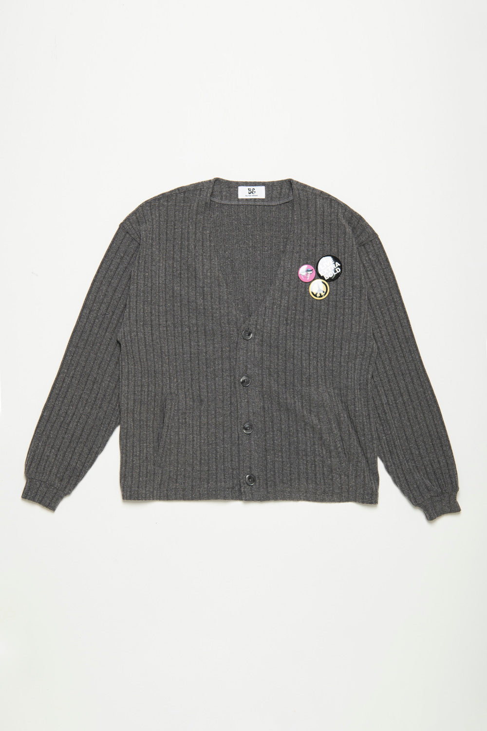 BUTTON BADGE CARDIGAN