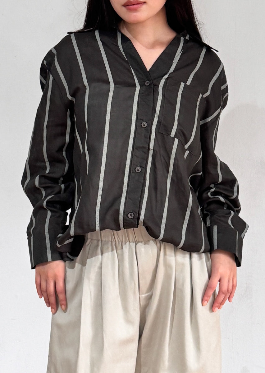 ストライプオーバーシャツ