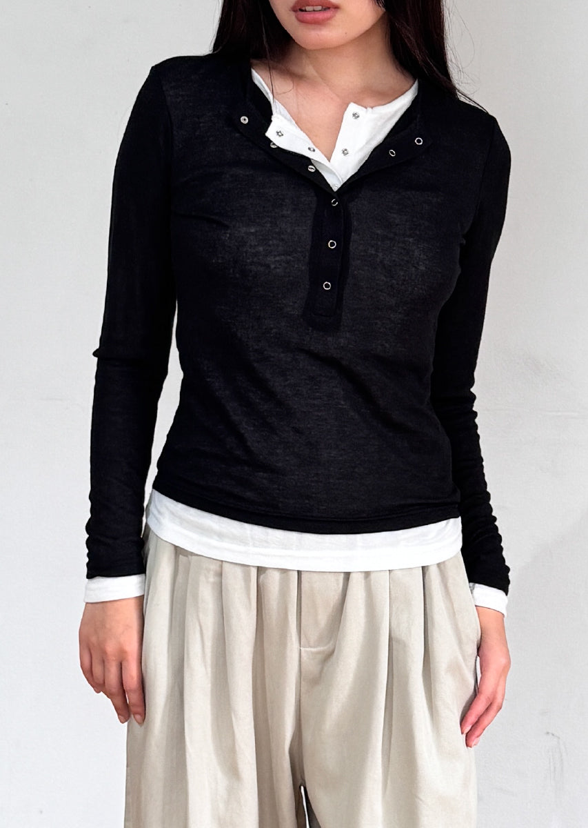 ダブルカラーヘンリーネックトップス