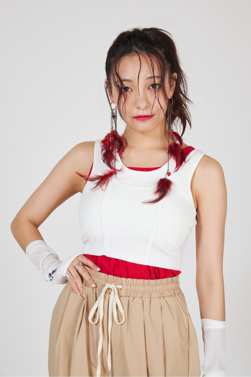 バッククロスリブデザイントップス