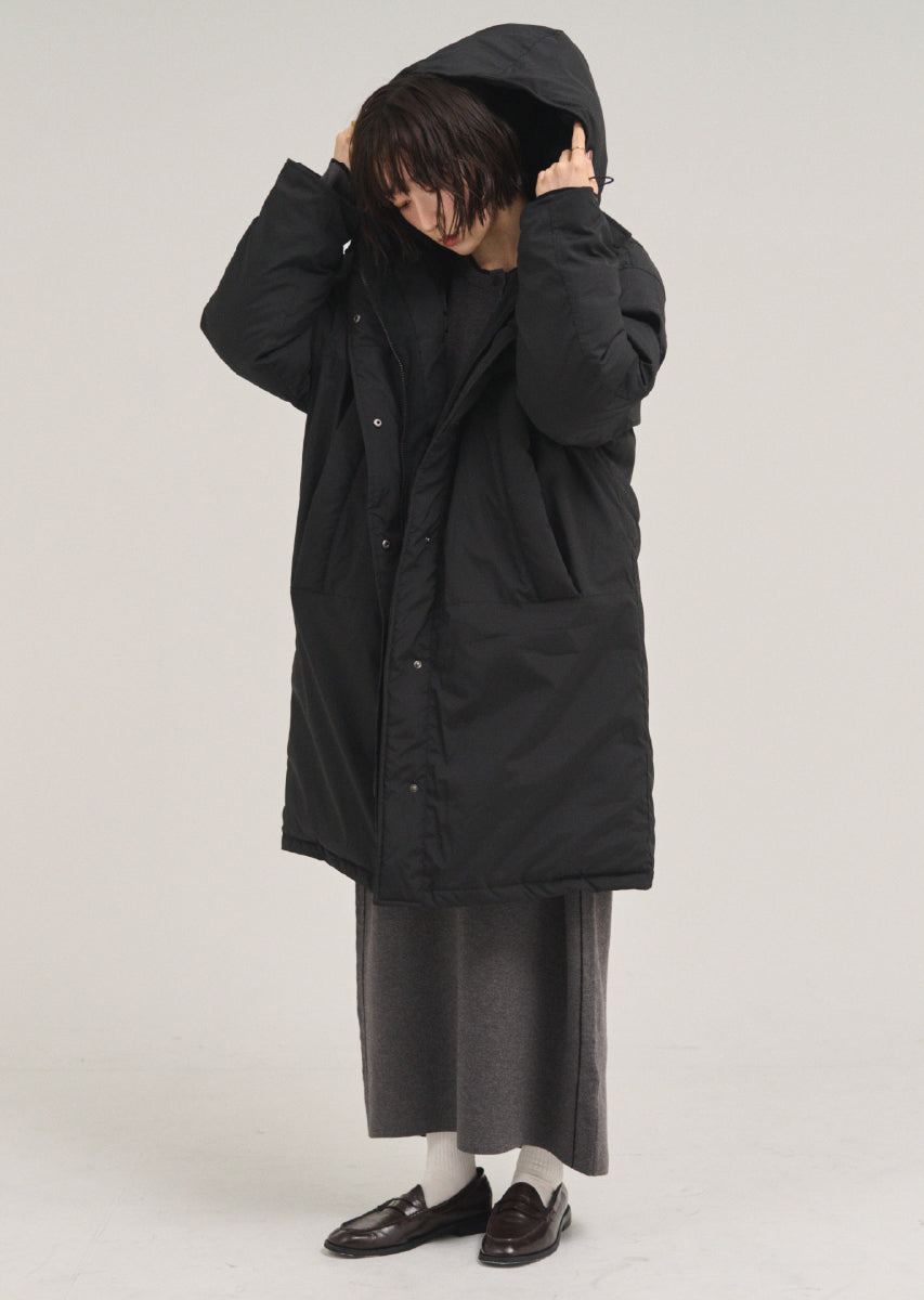 フードロングコート