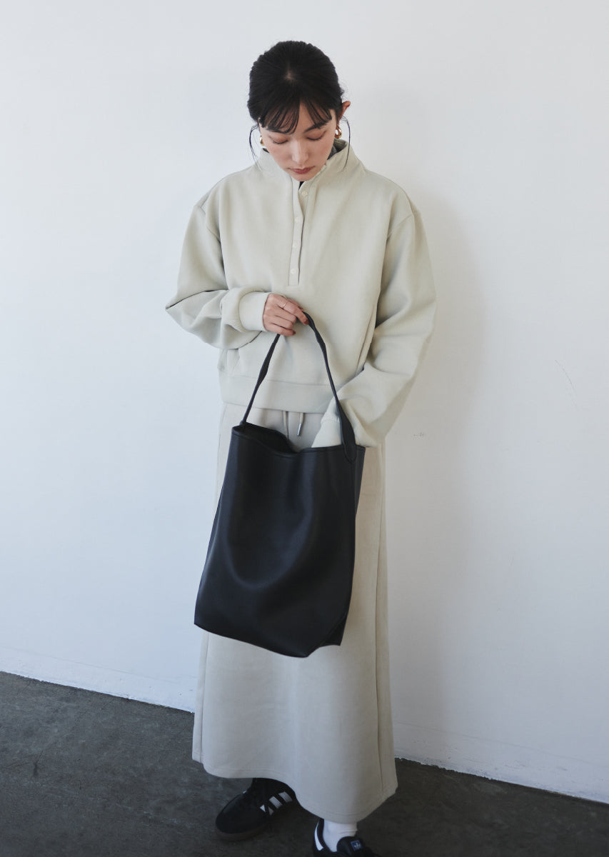 ハイネックスウェットセットアップ