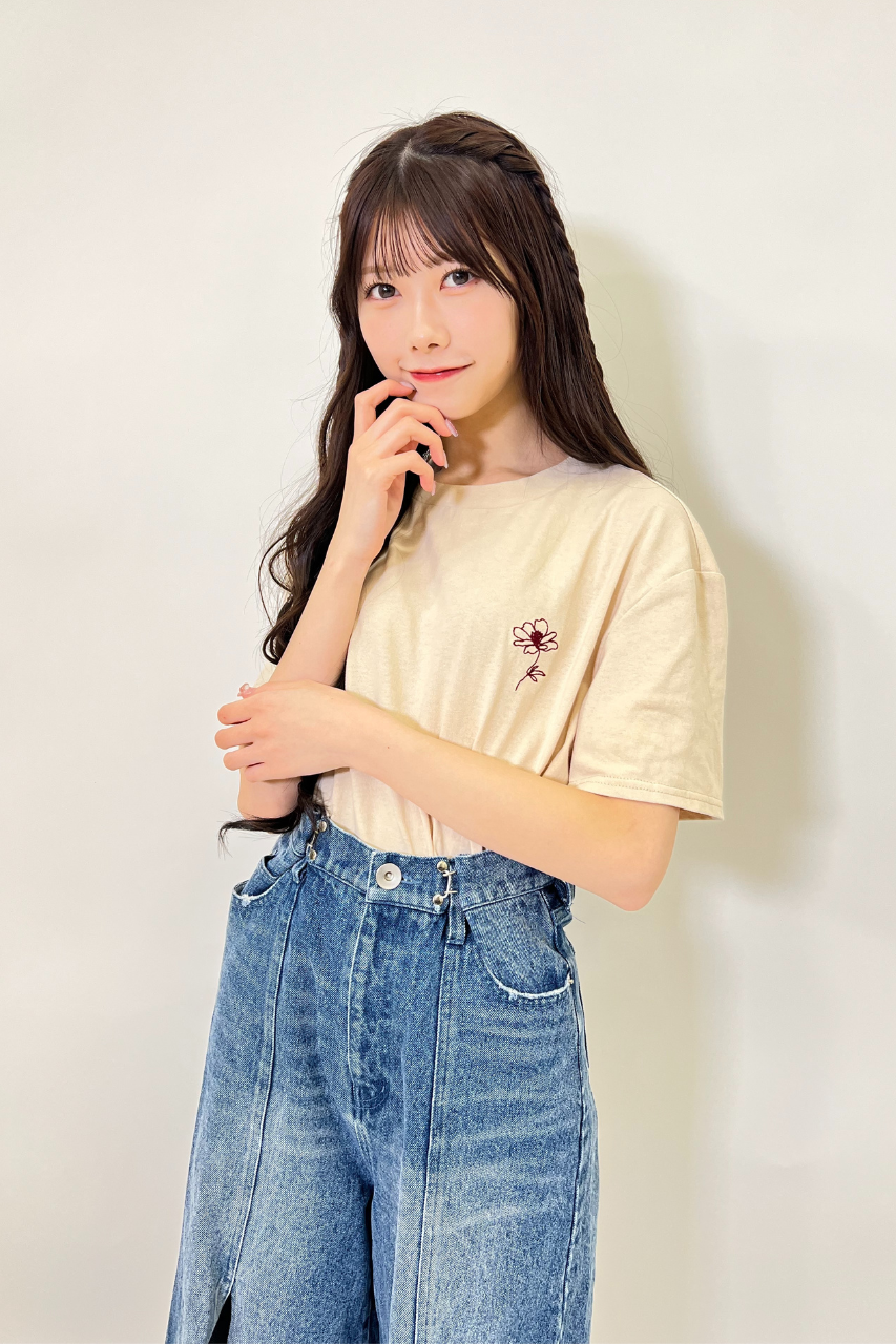 【半袖】チョコレートコスモス刺繍Tシャツ