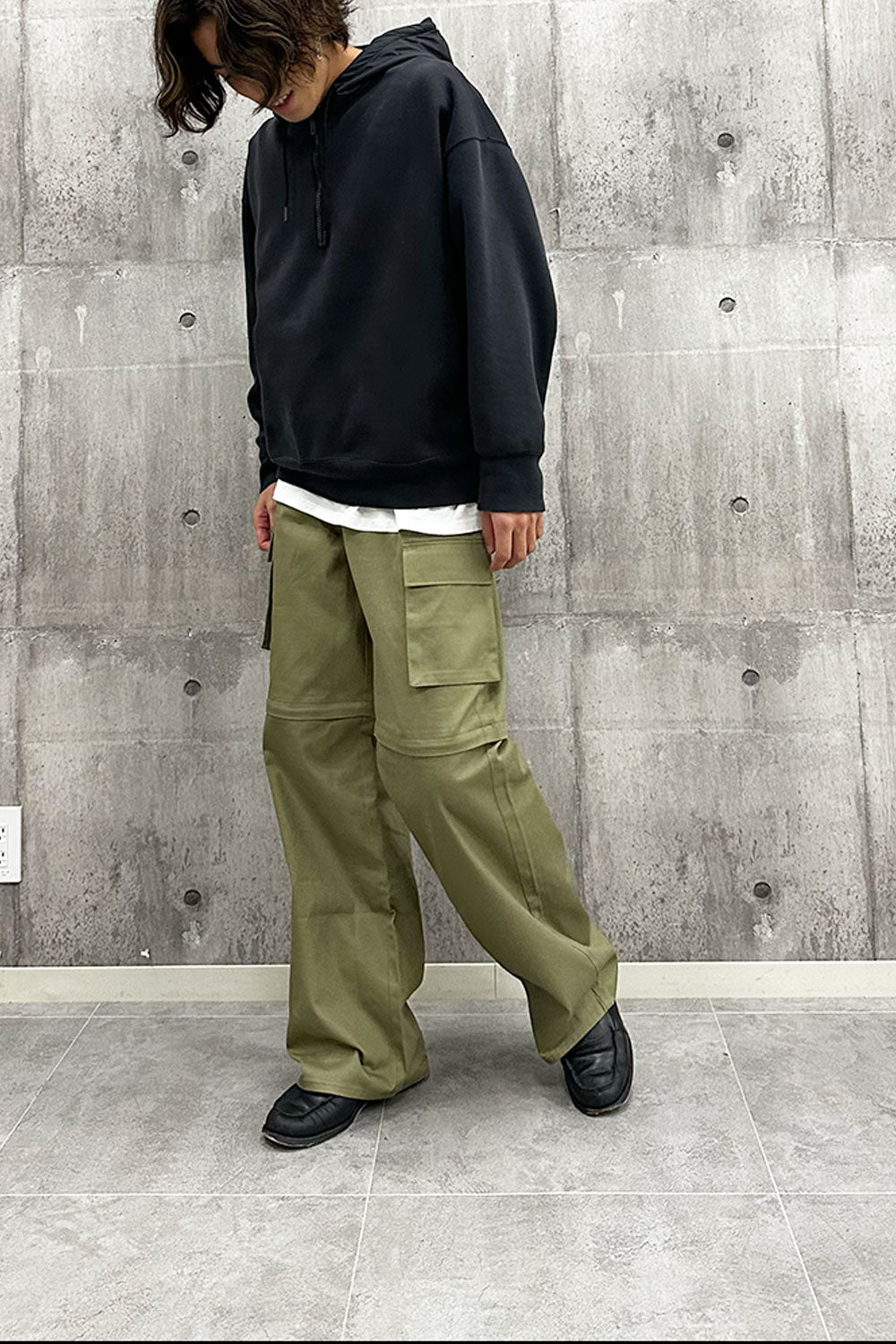 now&mikina produce「cargo pants 」