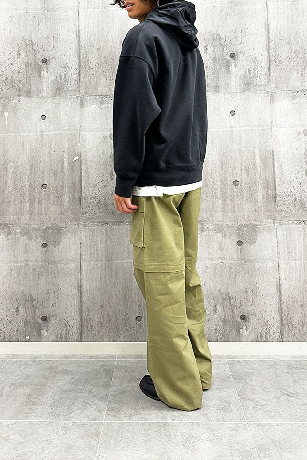now&mikina produce「cargo pants 」