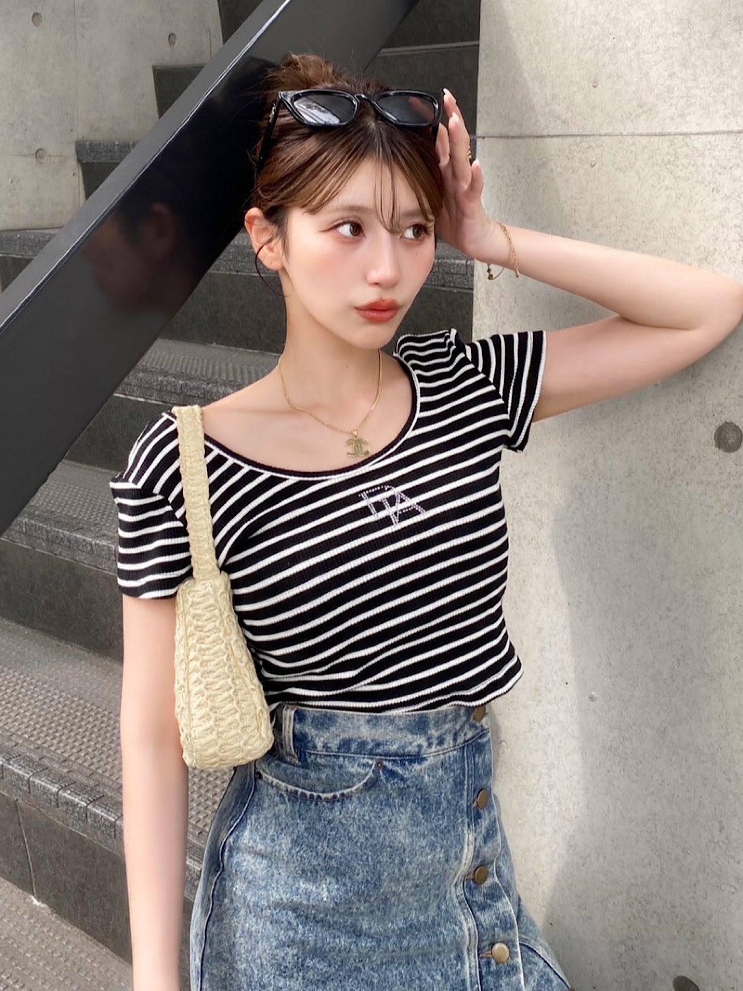 Glitter logo cropped Tee