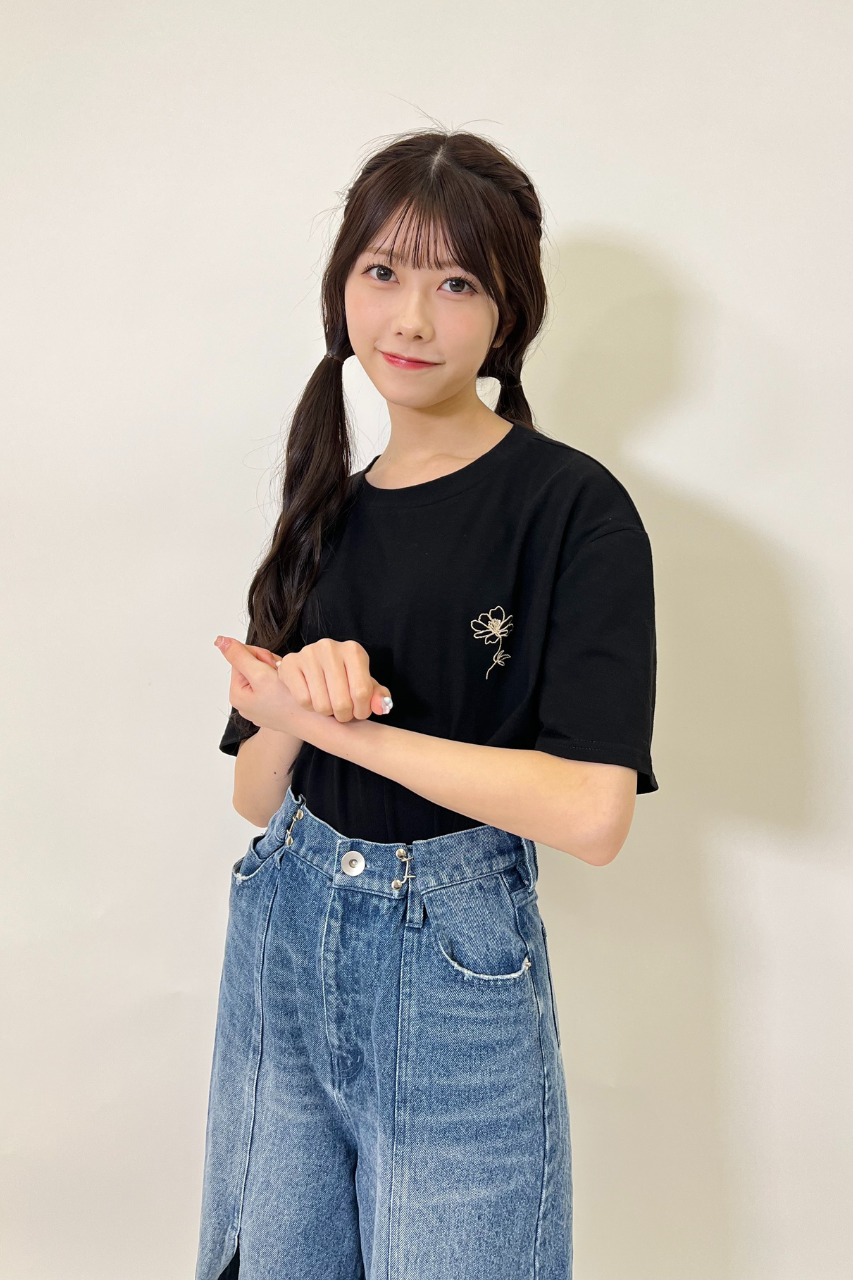 【半袖】チョコレートコスモス刺繍Tシャツ