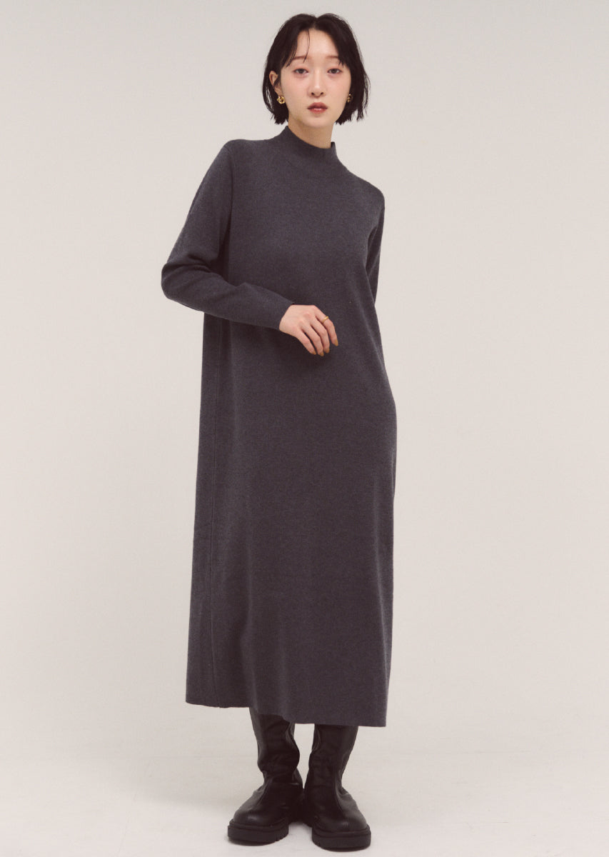 スタンドネックロングワンピース