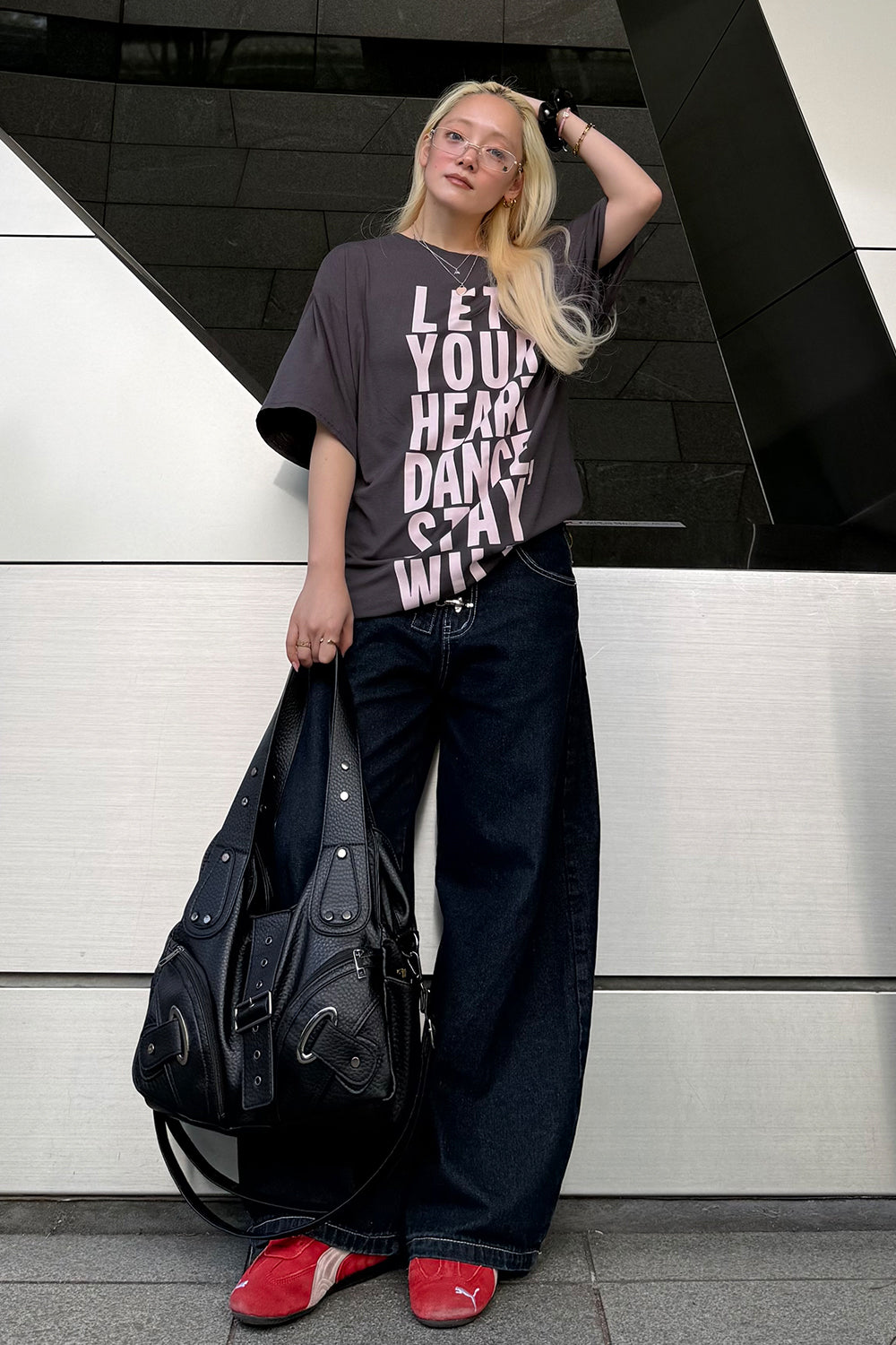 LOGO LOOSE TEE