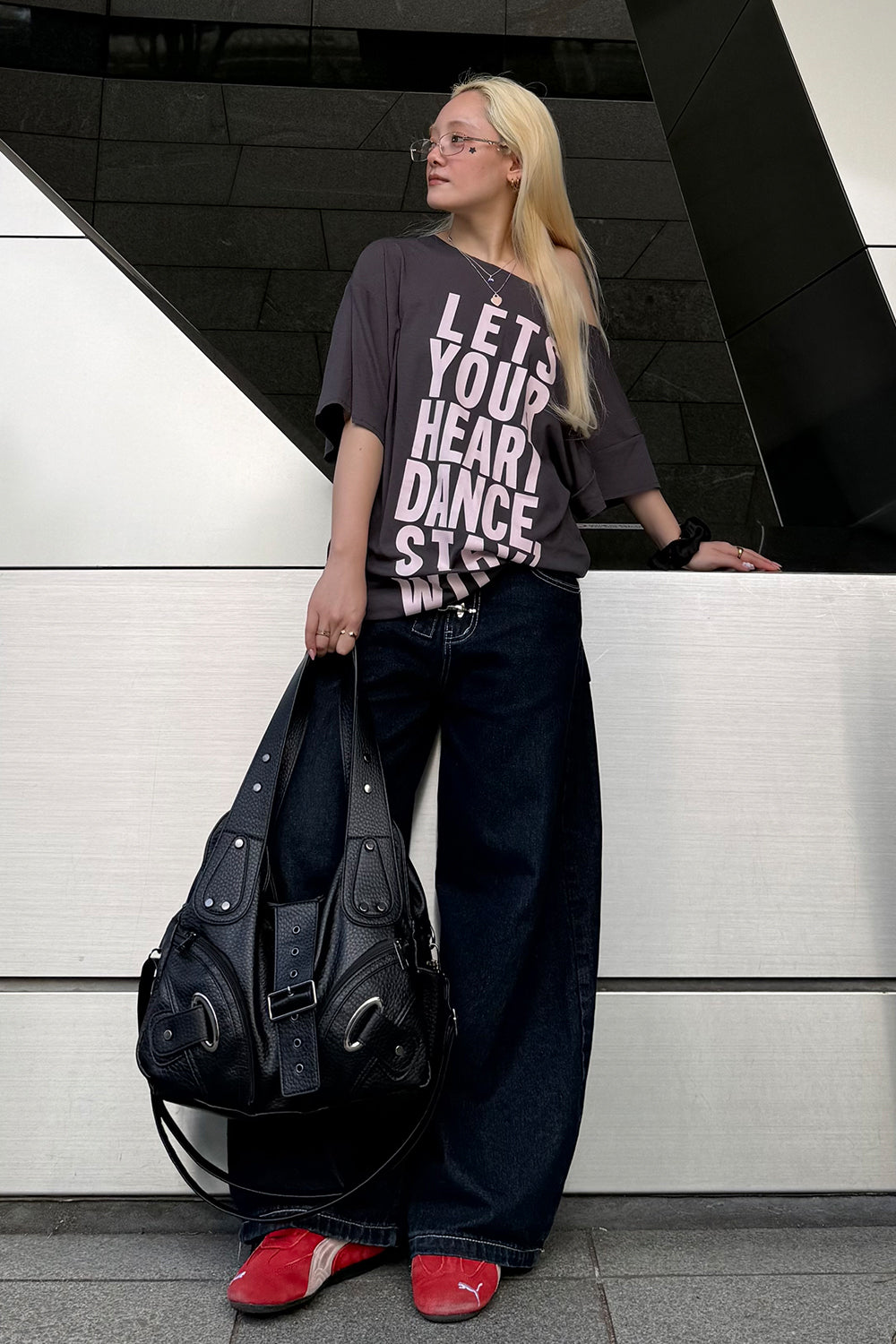 LOGO LOOSE TEE