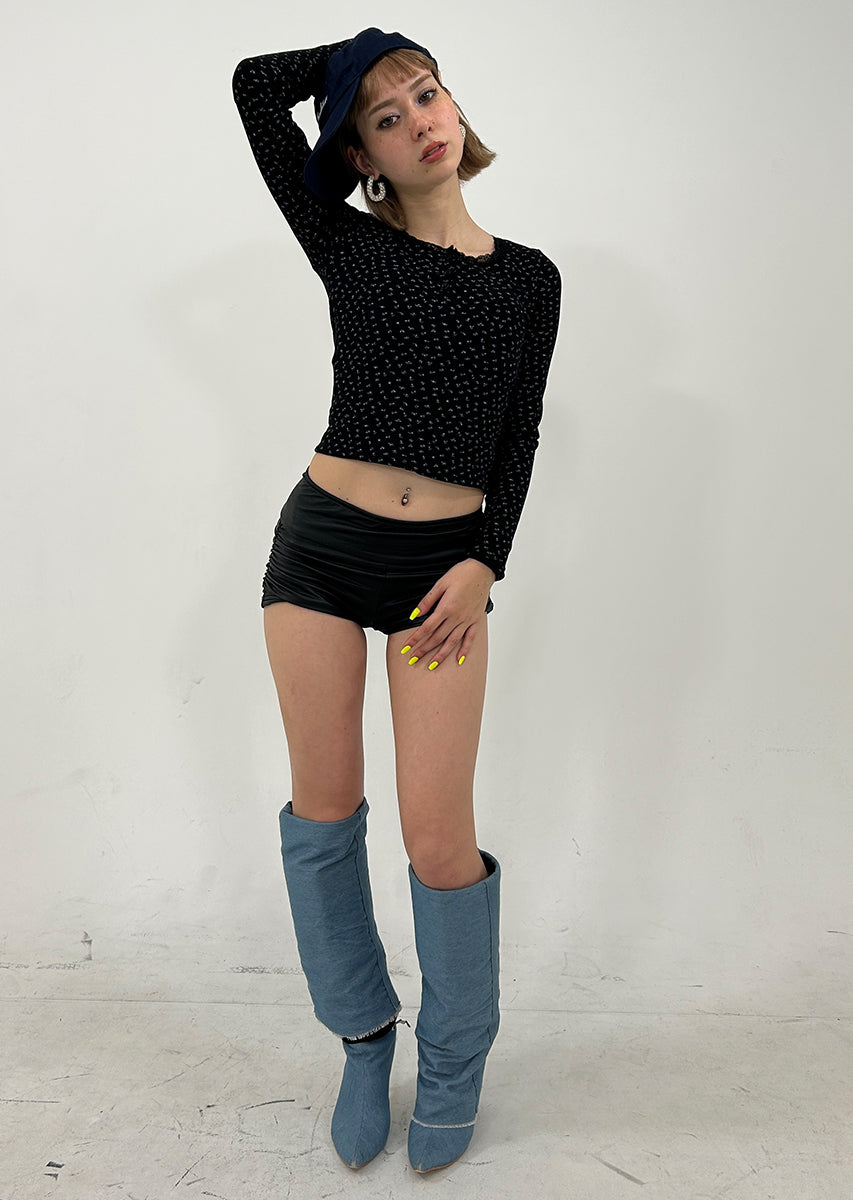 FLOWER PATTERN HENRY NECK PO