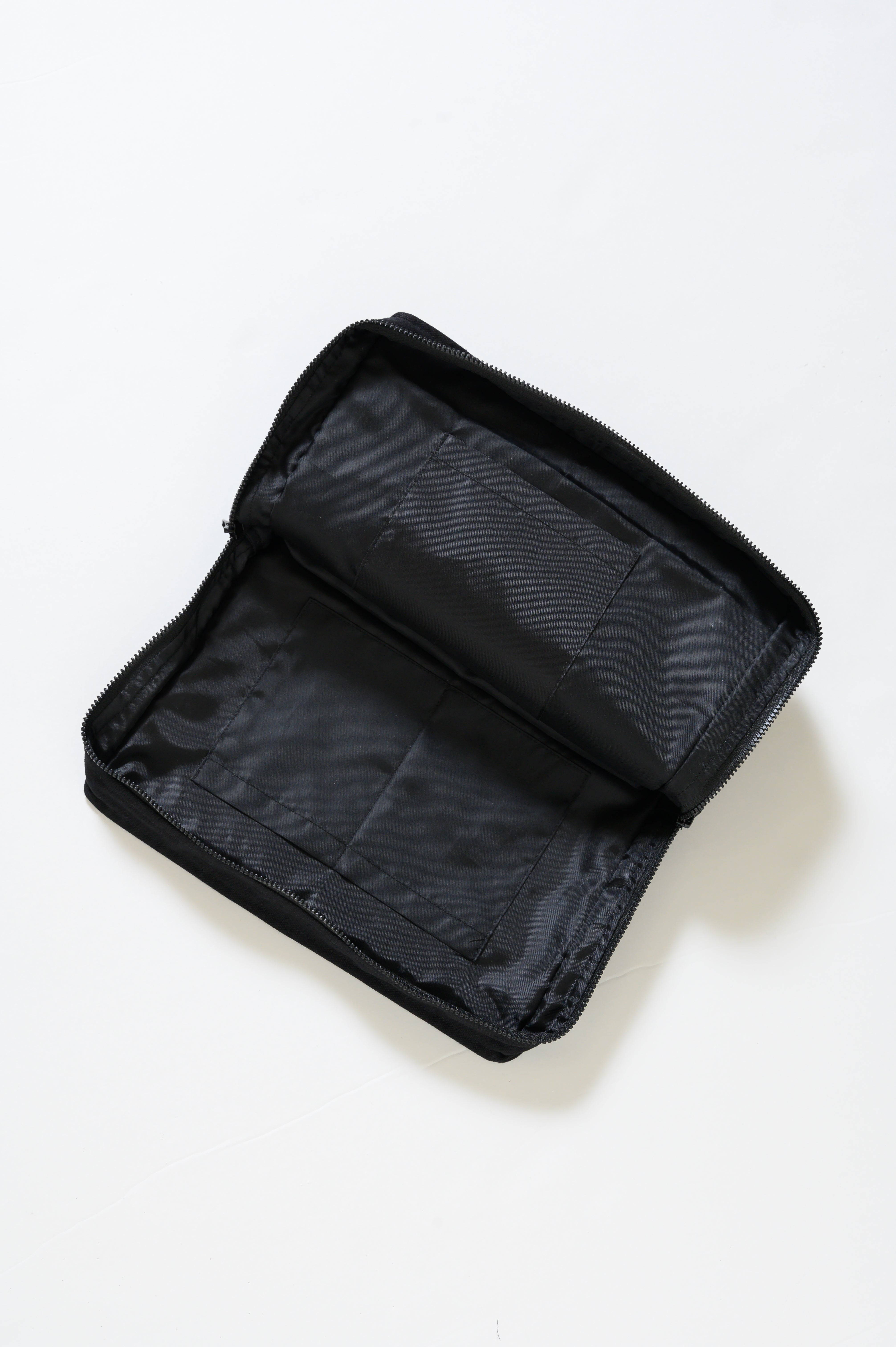 BIGGIE POUCH