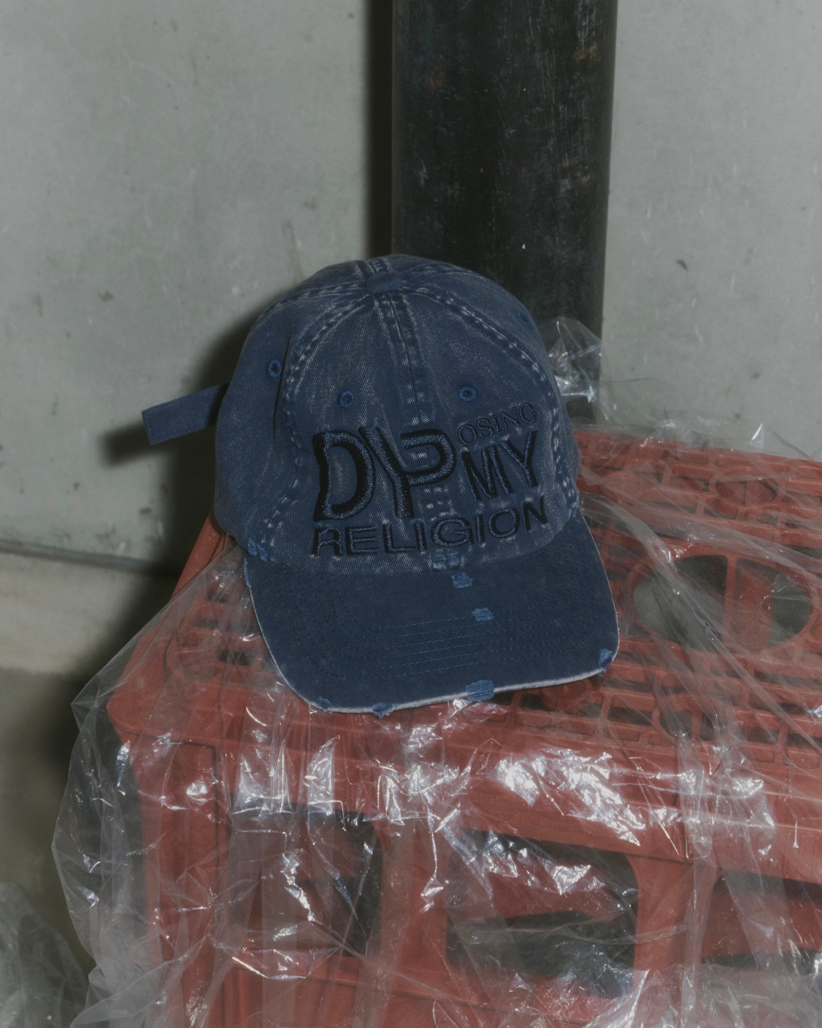 刺繍ダメージ入り MYキャップ