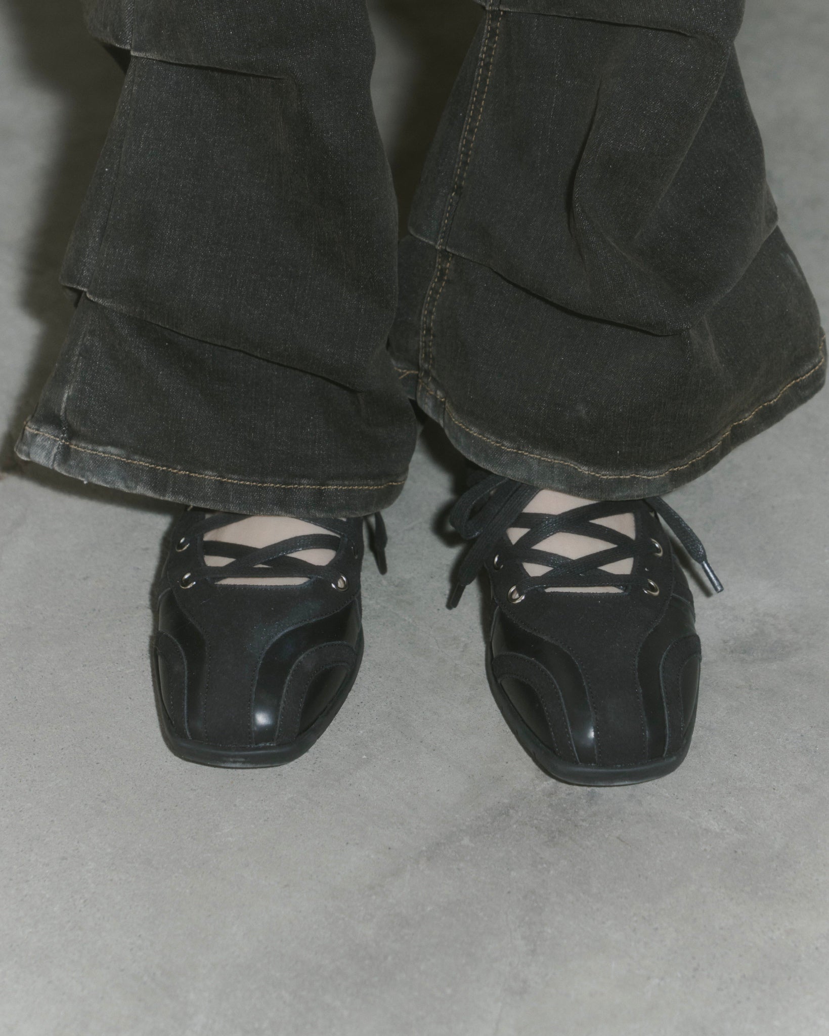 ラウンドトゥバレエシューズ