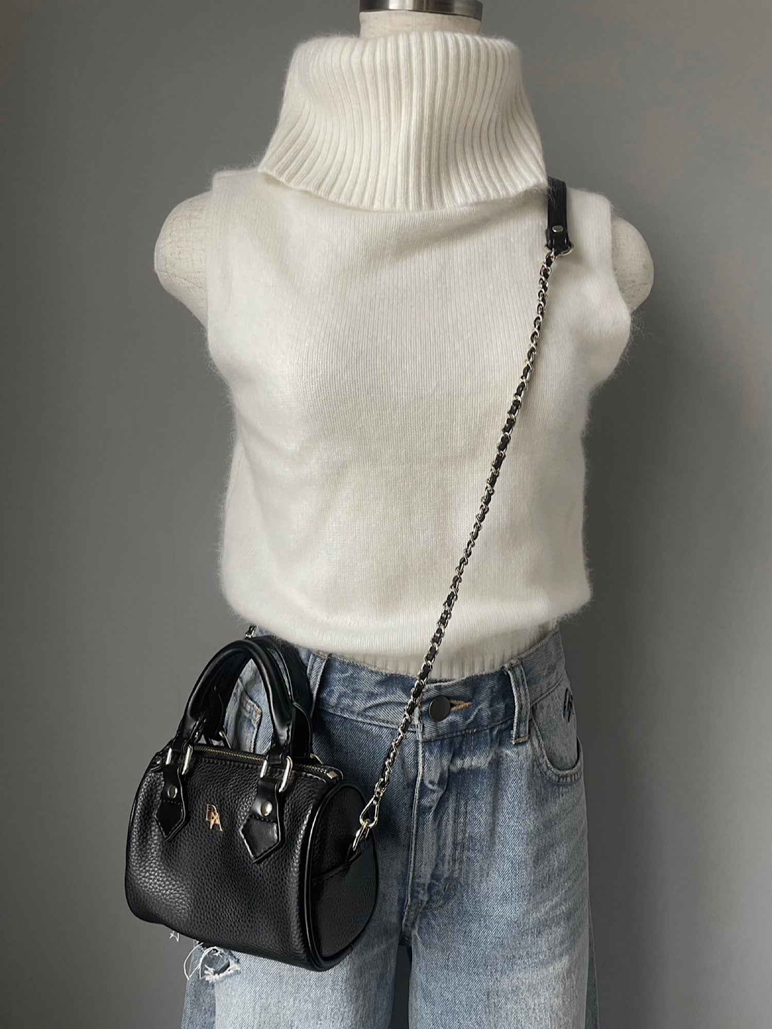 Mini boston shoulder bag