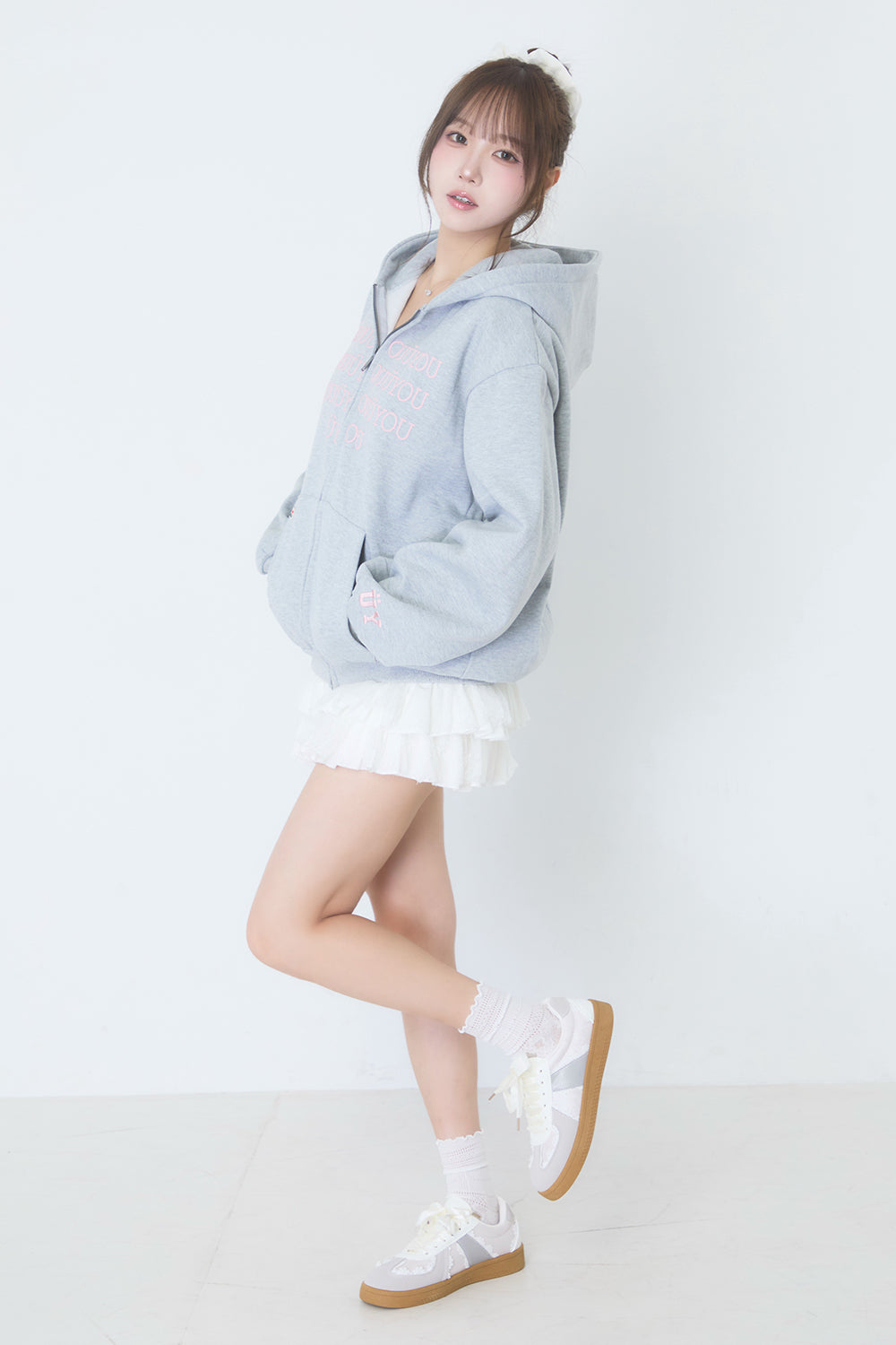 BUBBLE LOGO ZIP HOODIE LIGHT GRAY