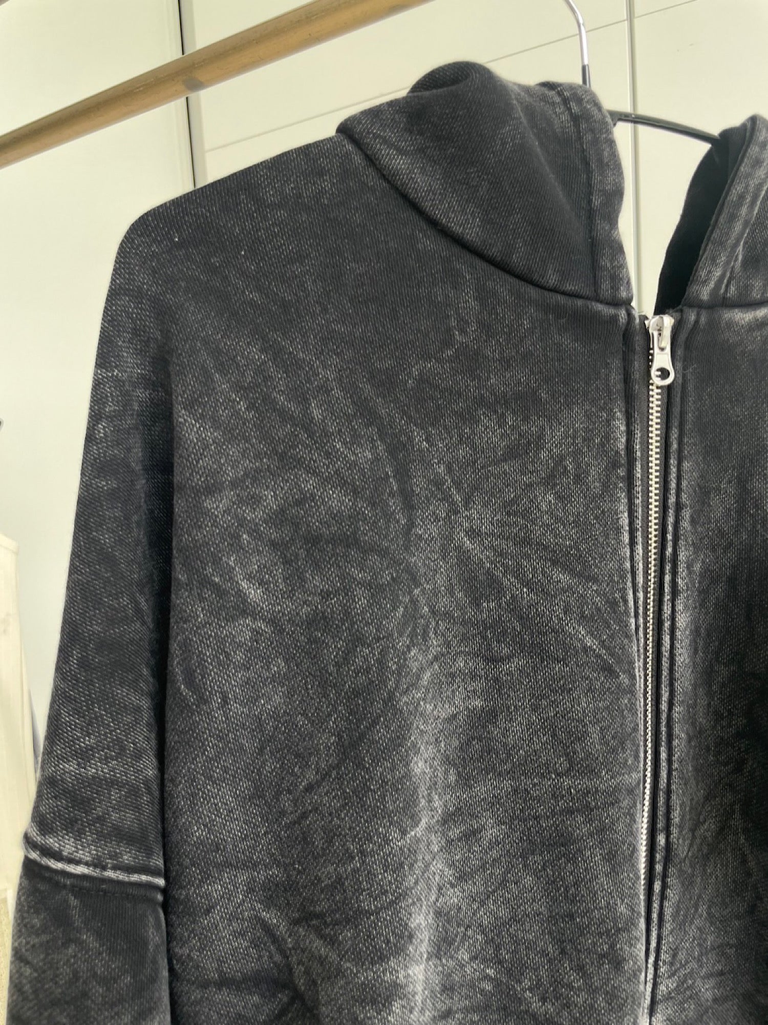 DIA logo zip up sweat hoodie