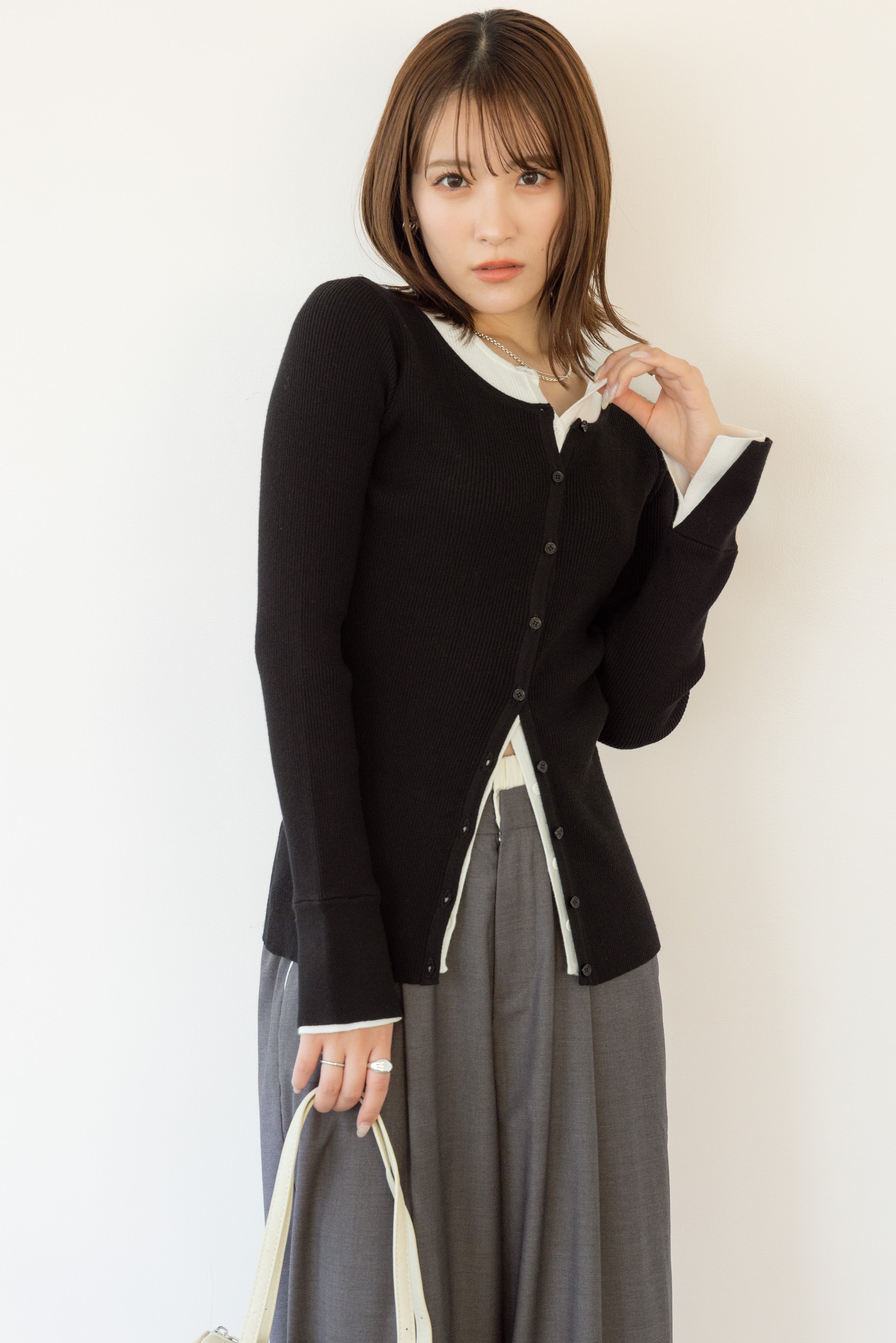 バイカラーリブニットトップス