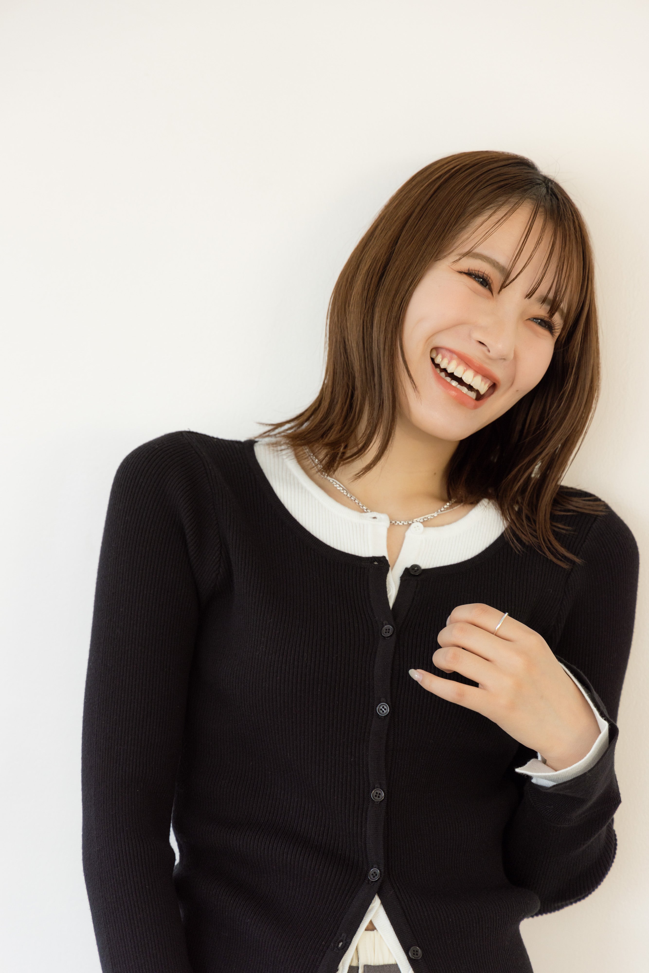 バイカラーリブニットトップス