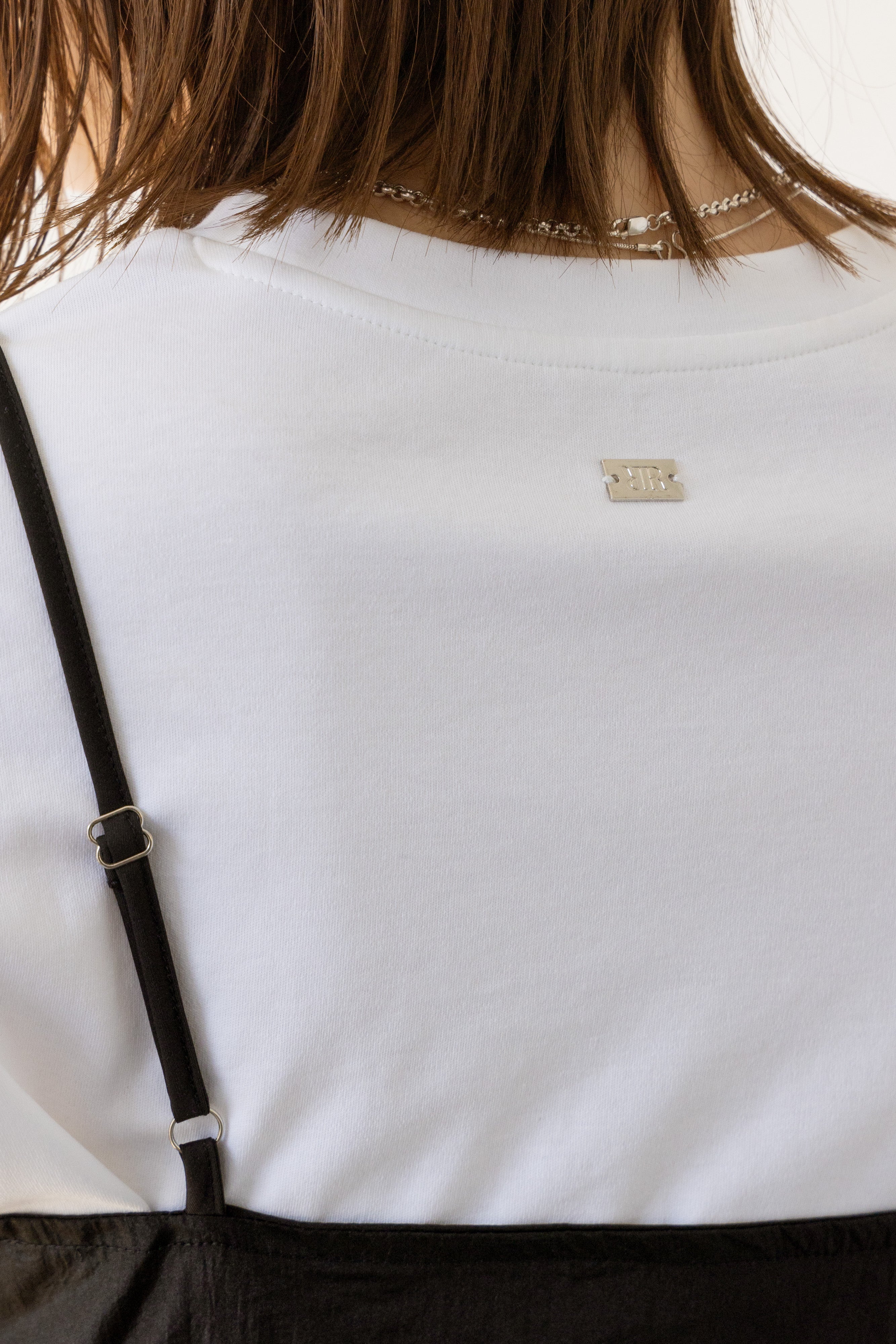 RNワンポイント刺繍クロップドTシャツ