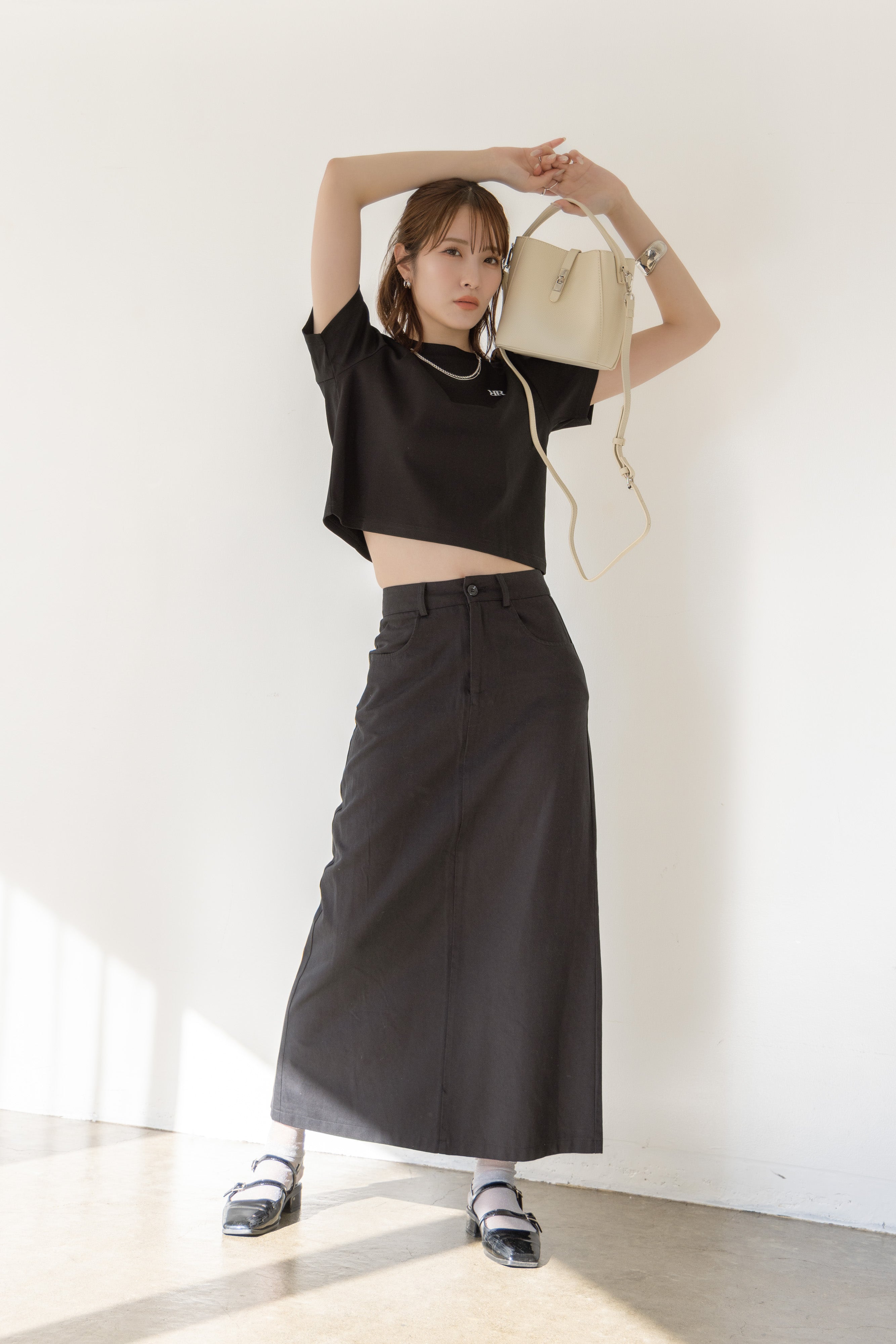 RNワンポイント刺繍クロップドTシャツ