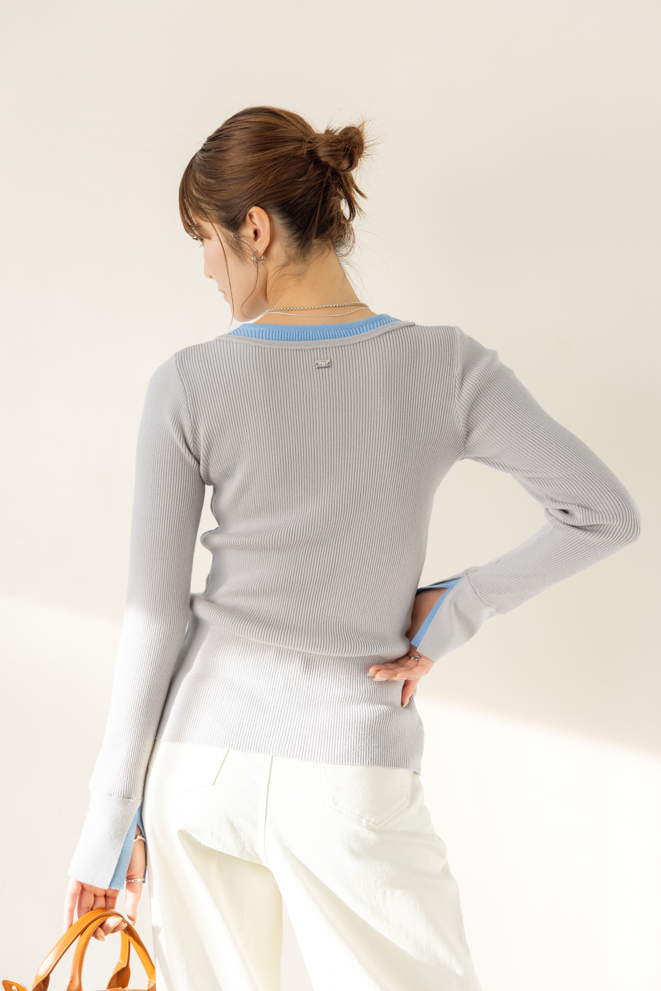 バイカラーリブニットトップス