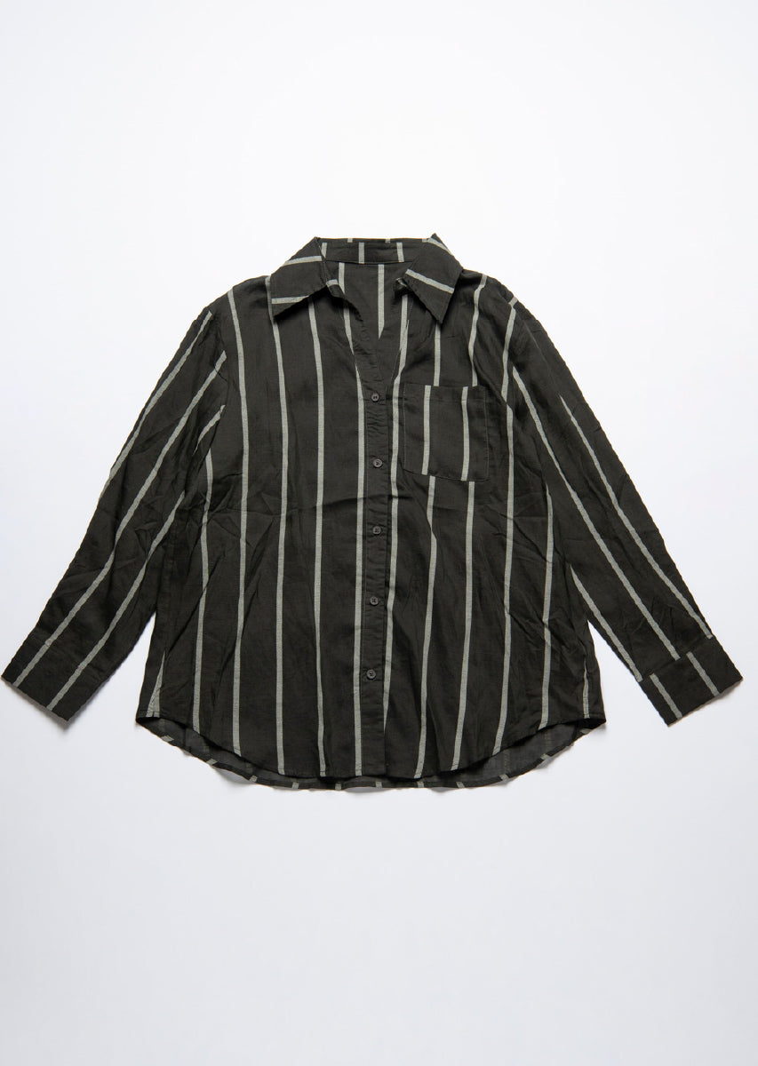 ストライプオーバーシャツ