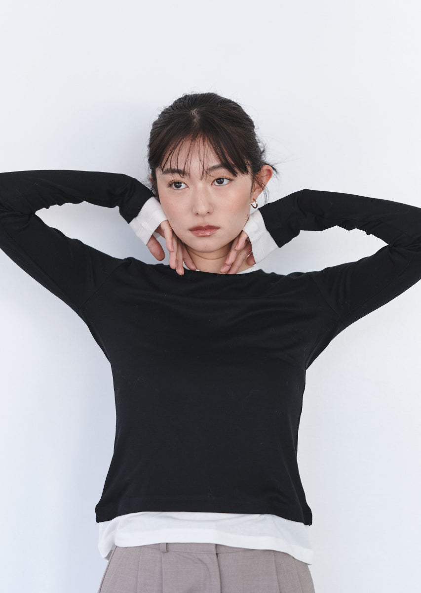 レイヤード風トップス