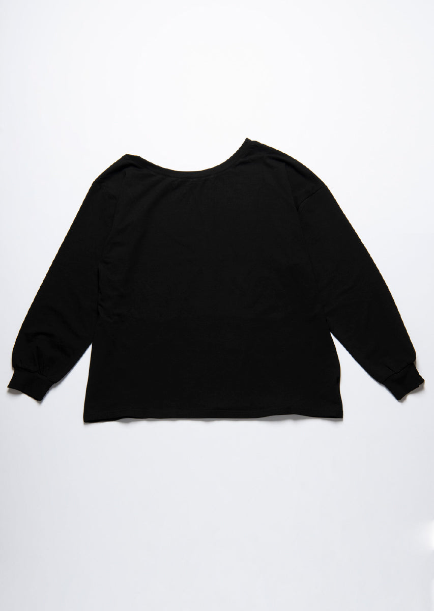 カットオフショルトップス