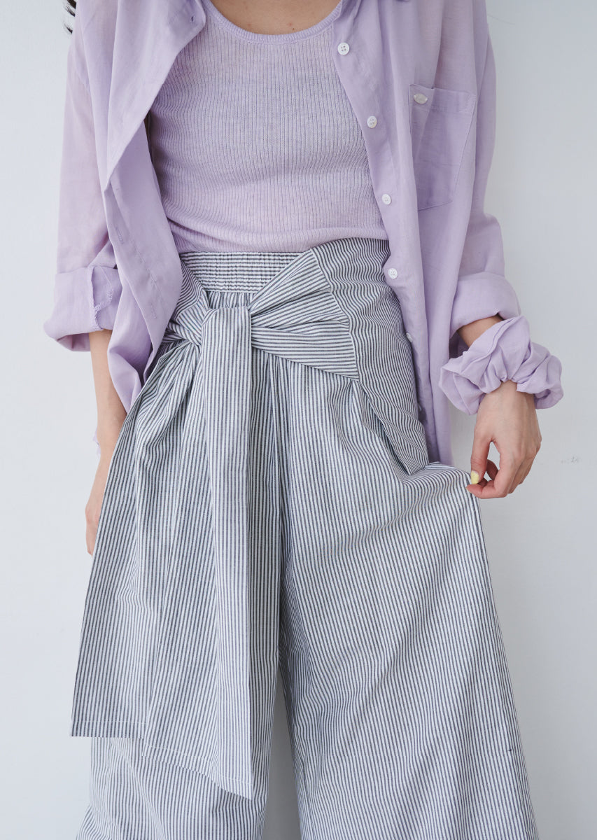 ウエストラップストライプパンツ