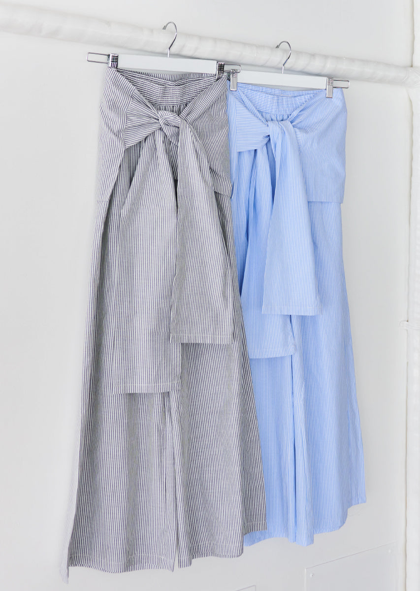 ウエストラップストライプパンツ