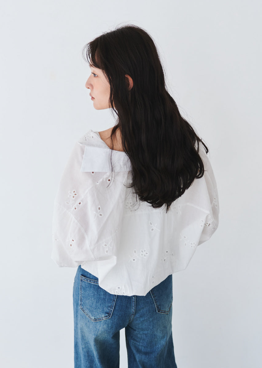 コットンレースブラウス